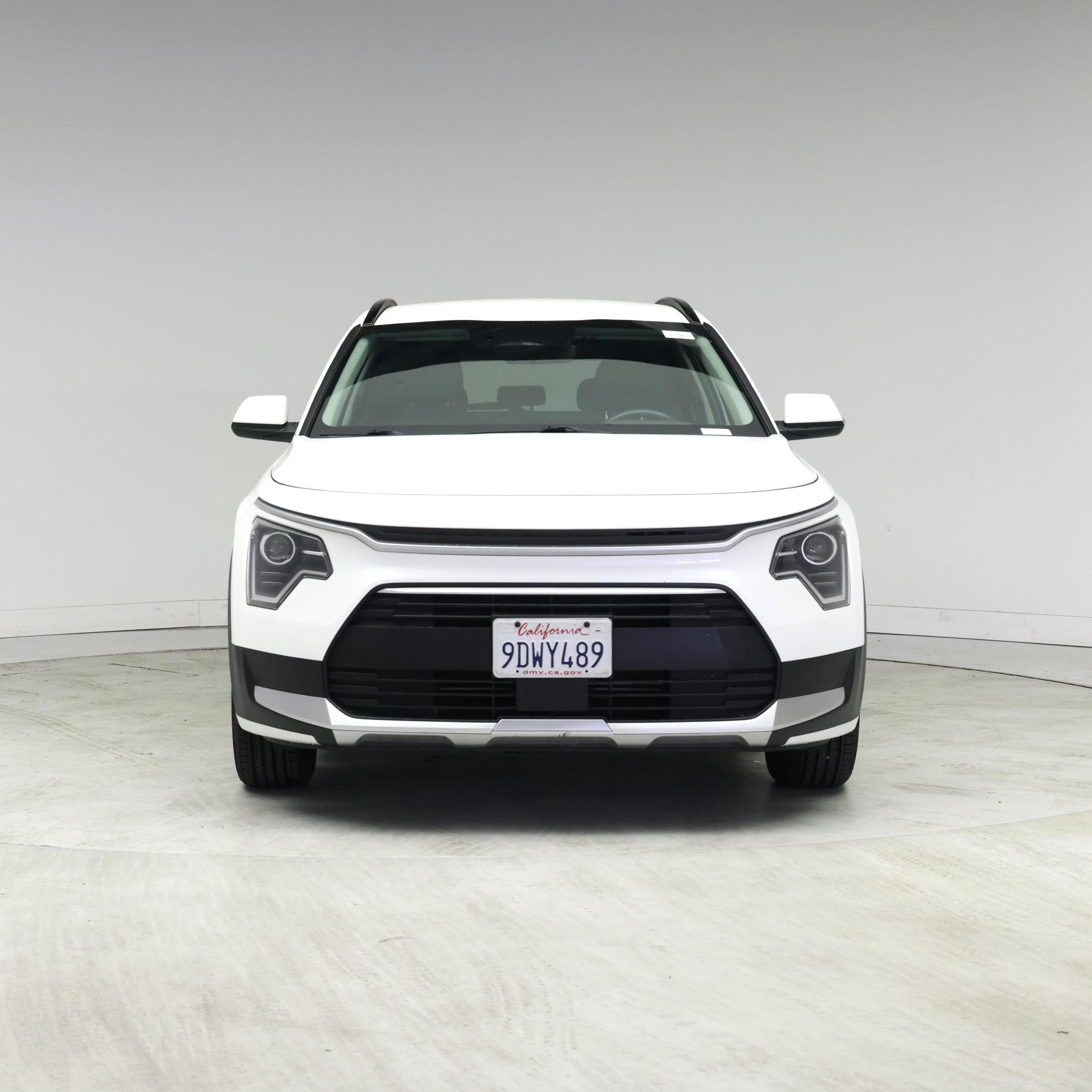 Thumbnail: 2023 Kia Niro - 5