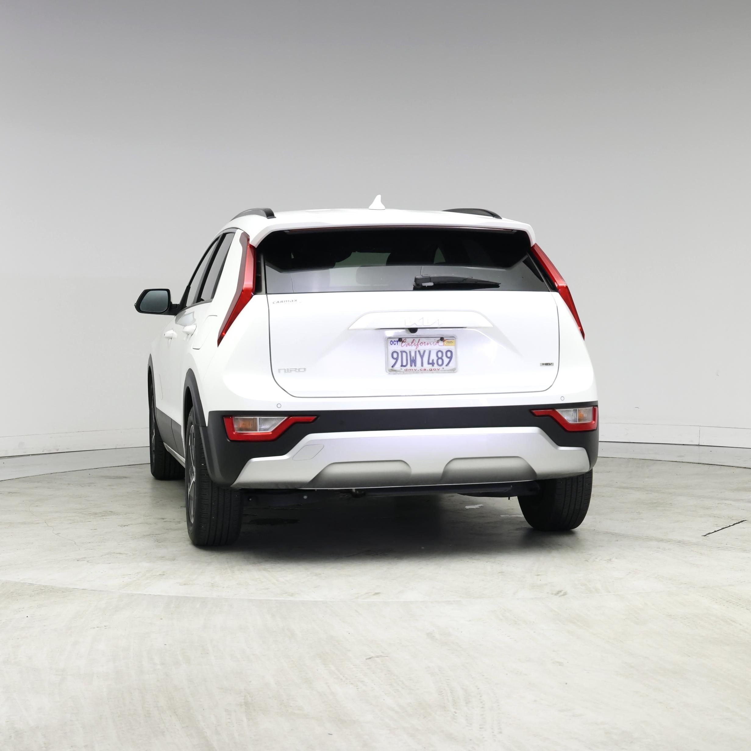Thumbnail: 2023 Kia Niro - 6