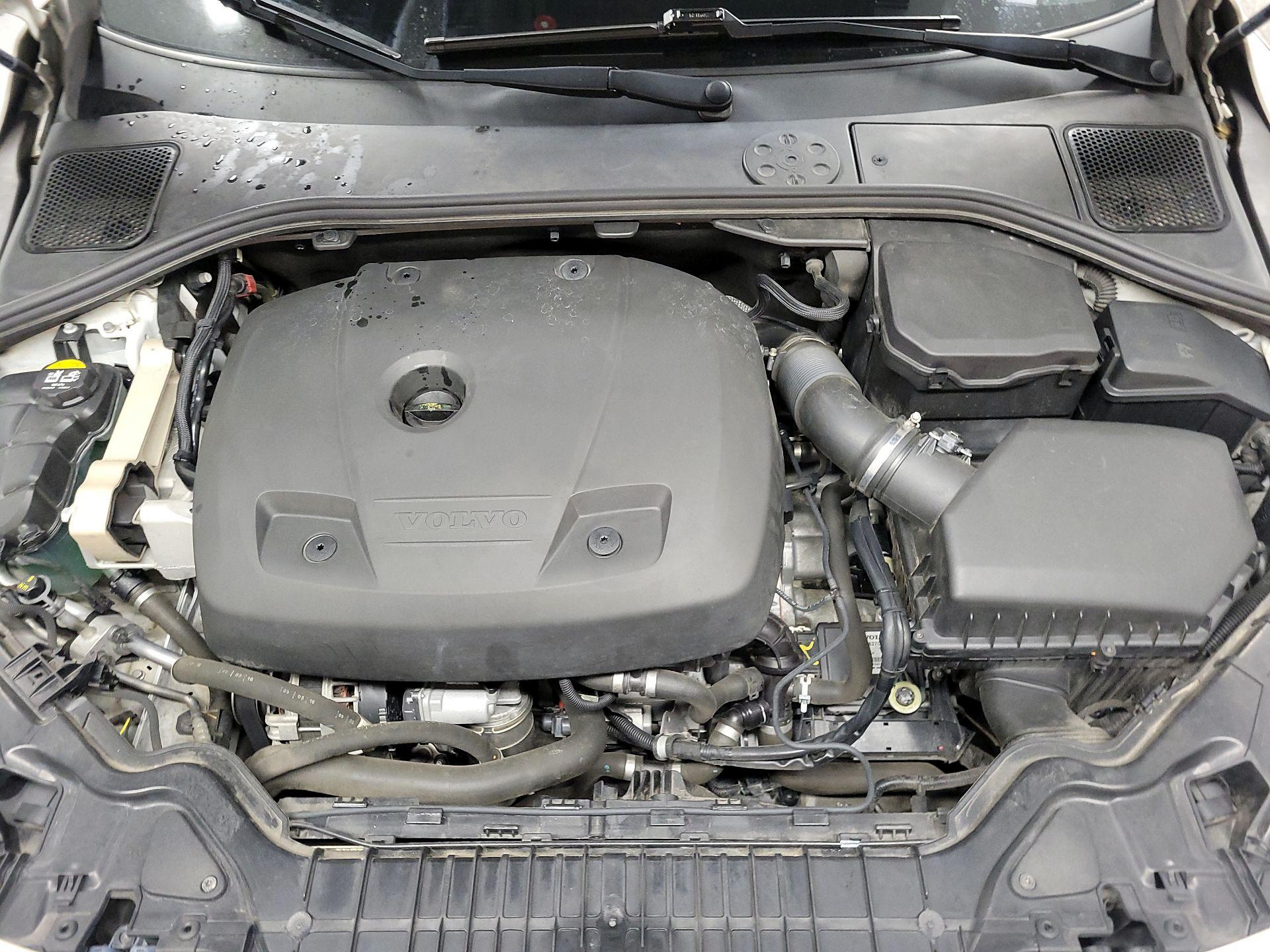 Thumbnail: 2017 Volvo S60 - 19