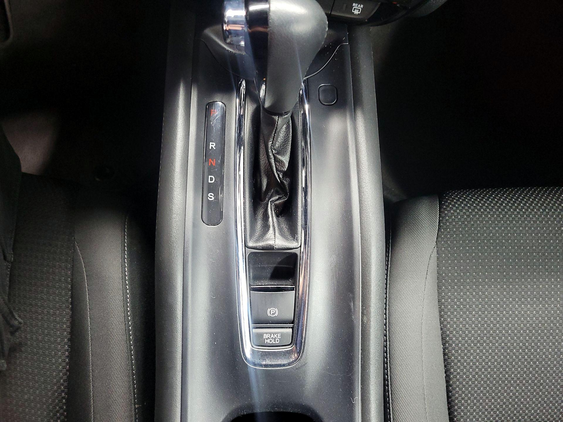 Thumbnail: 2022 Honda HR-V - 17