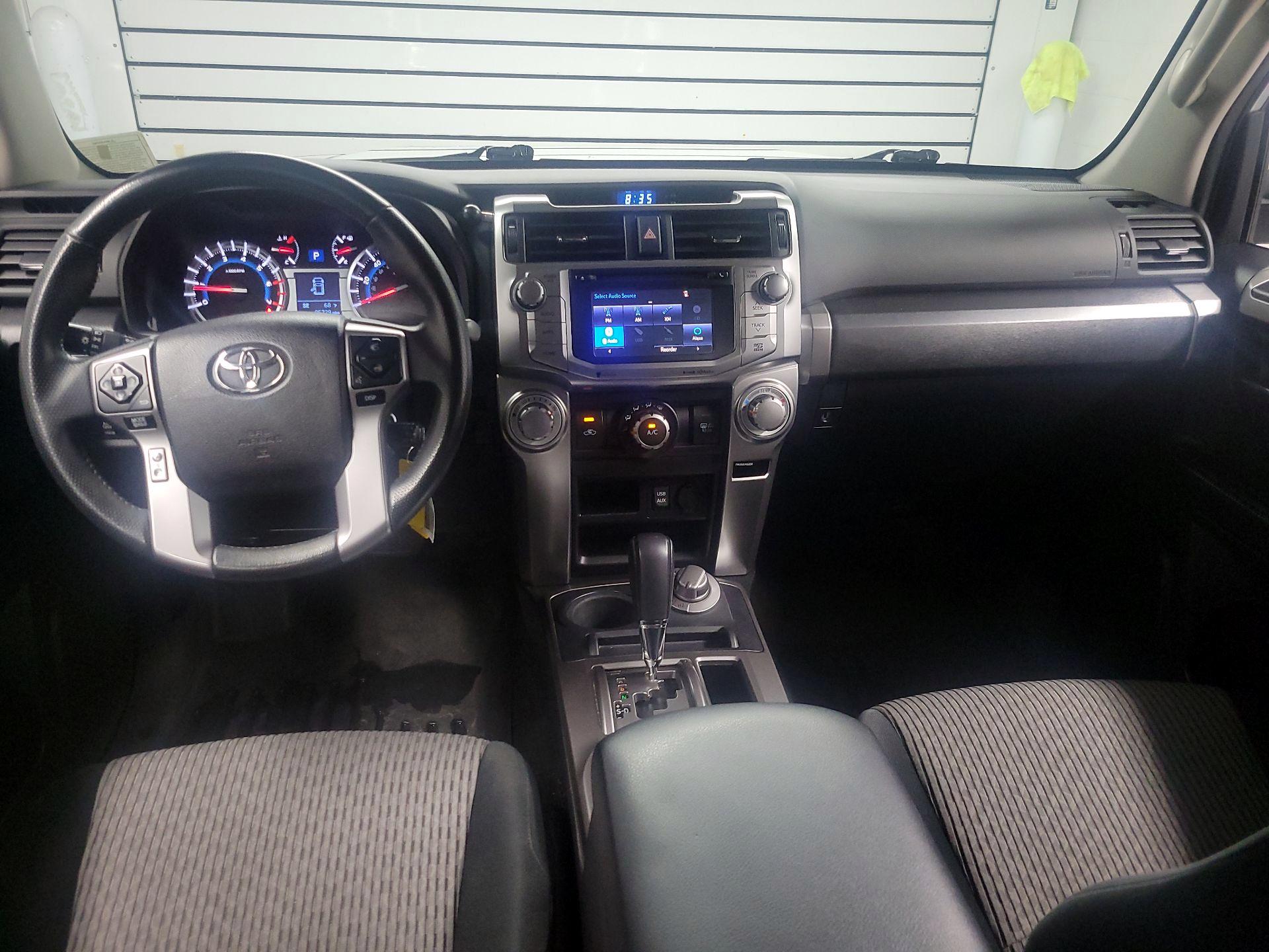 Thumbnail: 2016 Toyota 4Runner - 9