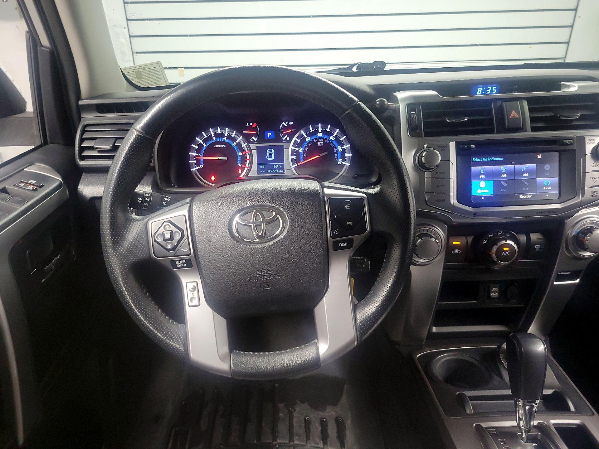 Thumbnail: 2016 Toyota 4Runner - 10