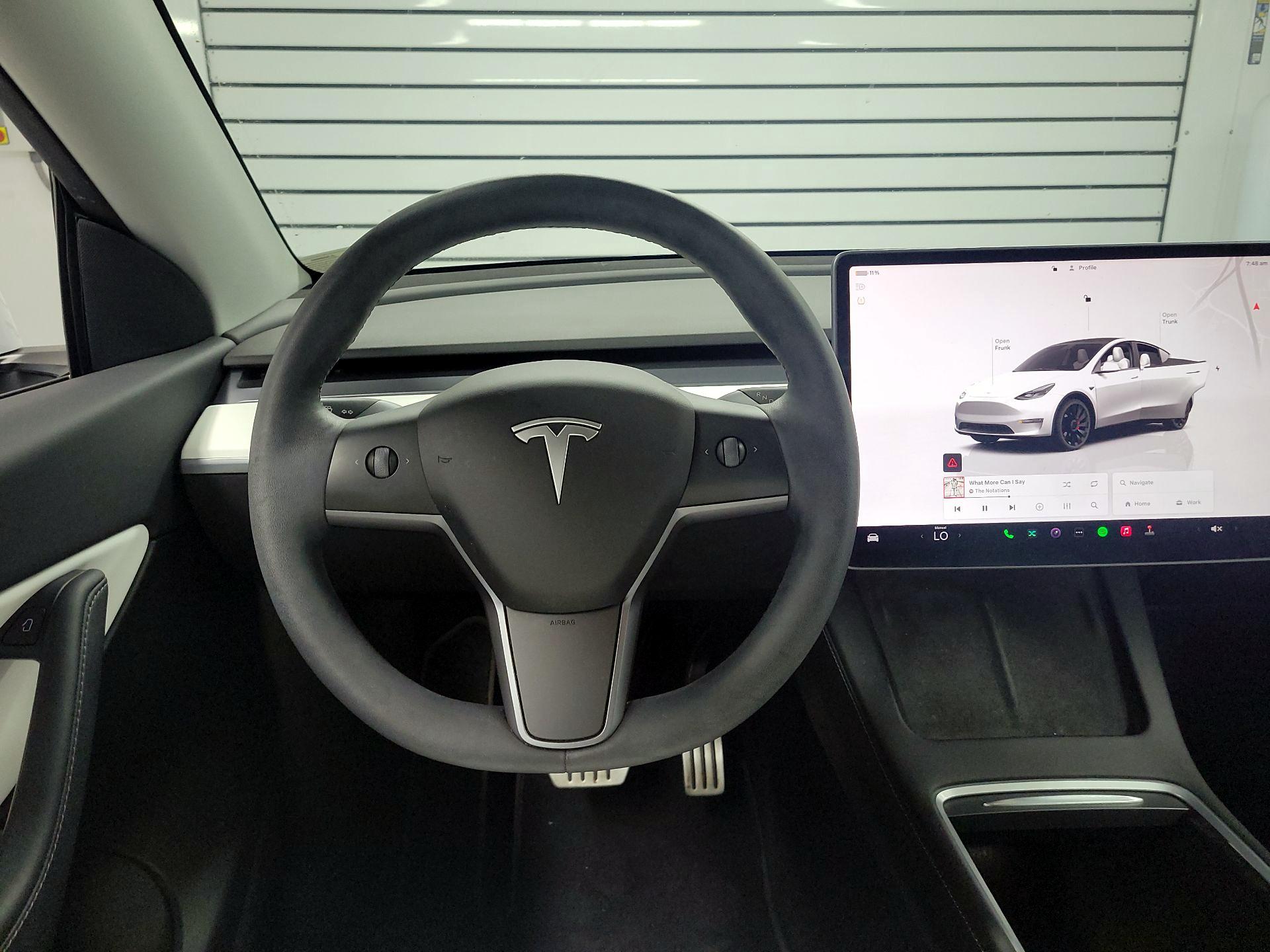 Thumbnail: 2022 Tesla Model Y - 10