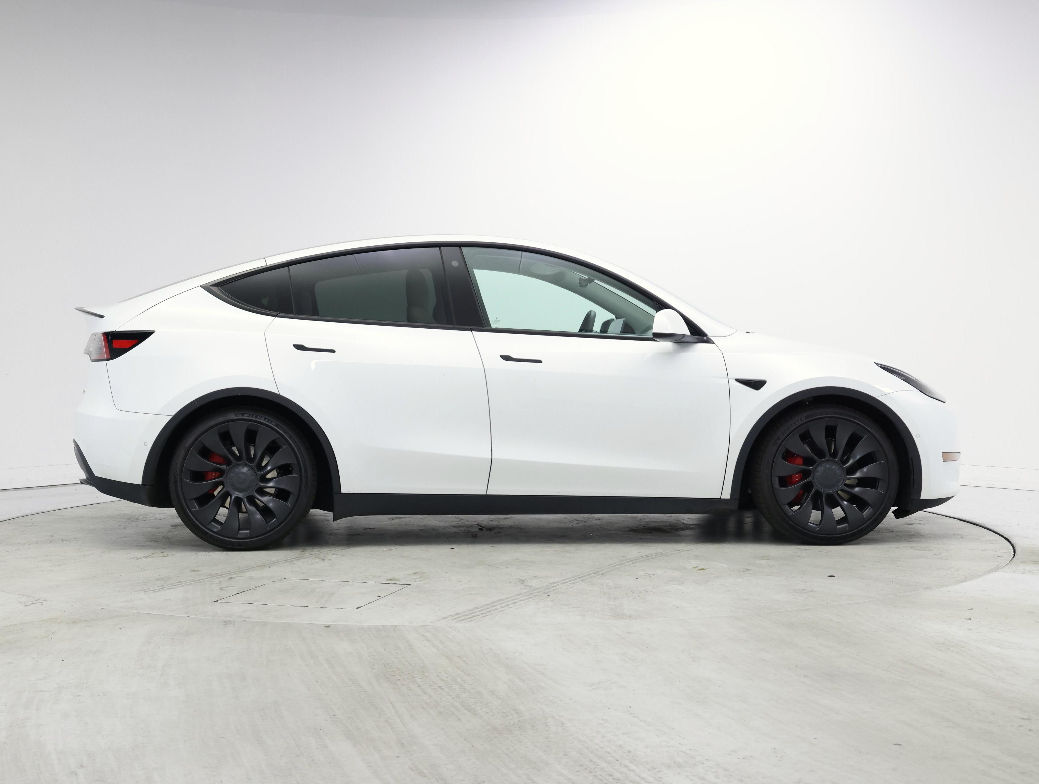 Thumbnail: 2022 Tesla Model Y - 7