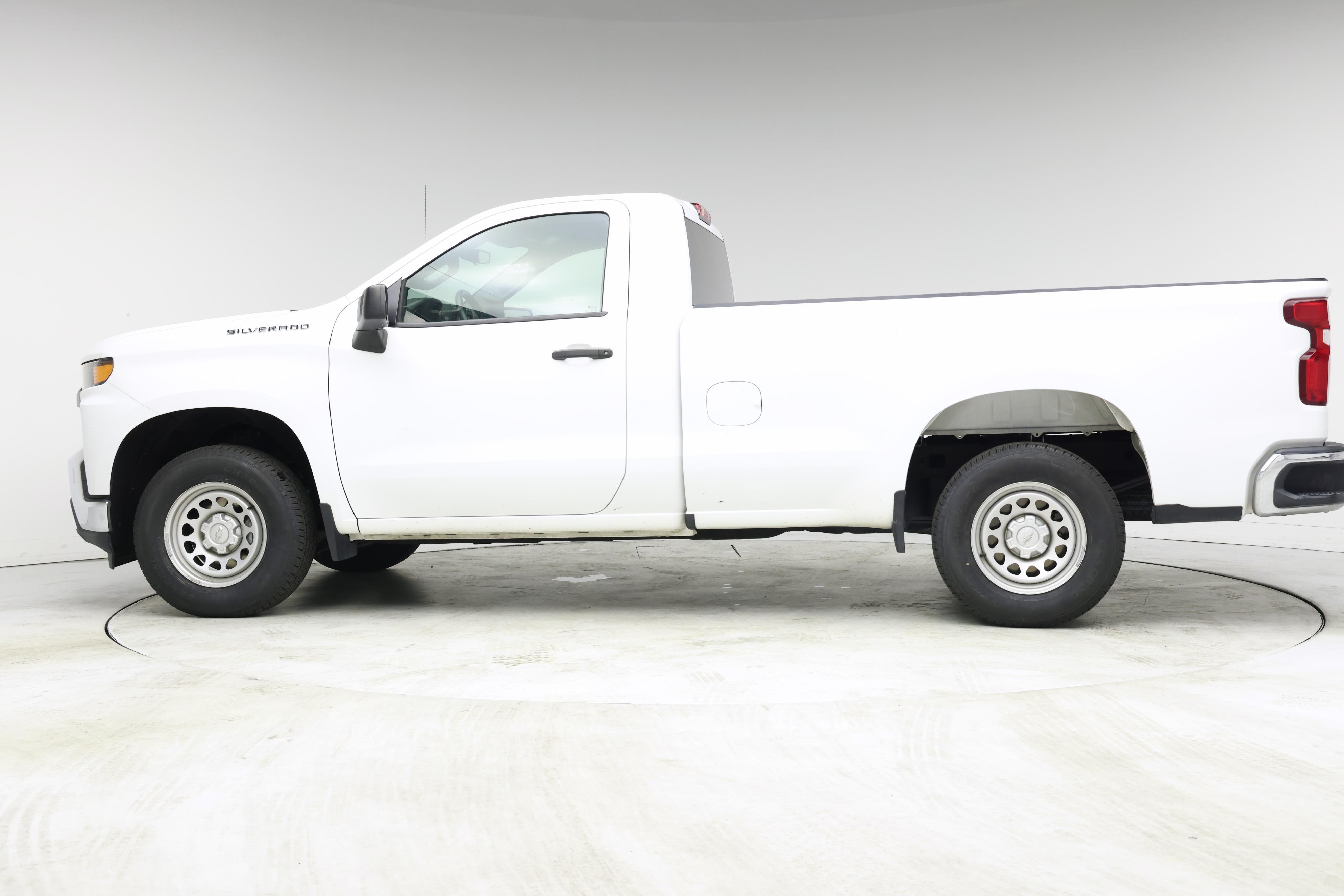Thumbnail: 2020 Chevrolet Silverado 1500 - 3