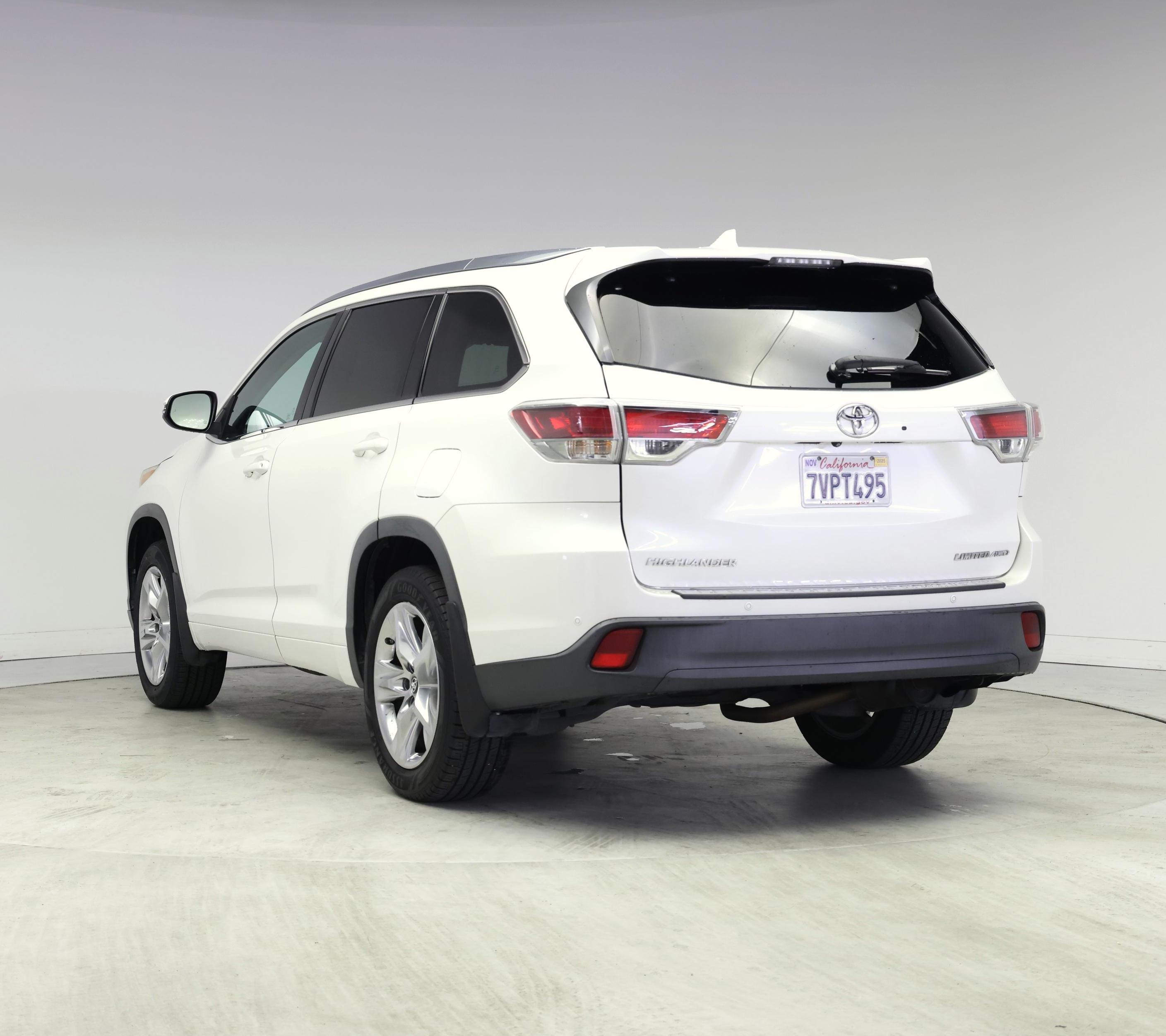 Thumbnail: 2016 Toyota Highlander - 2