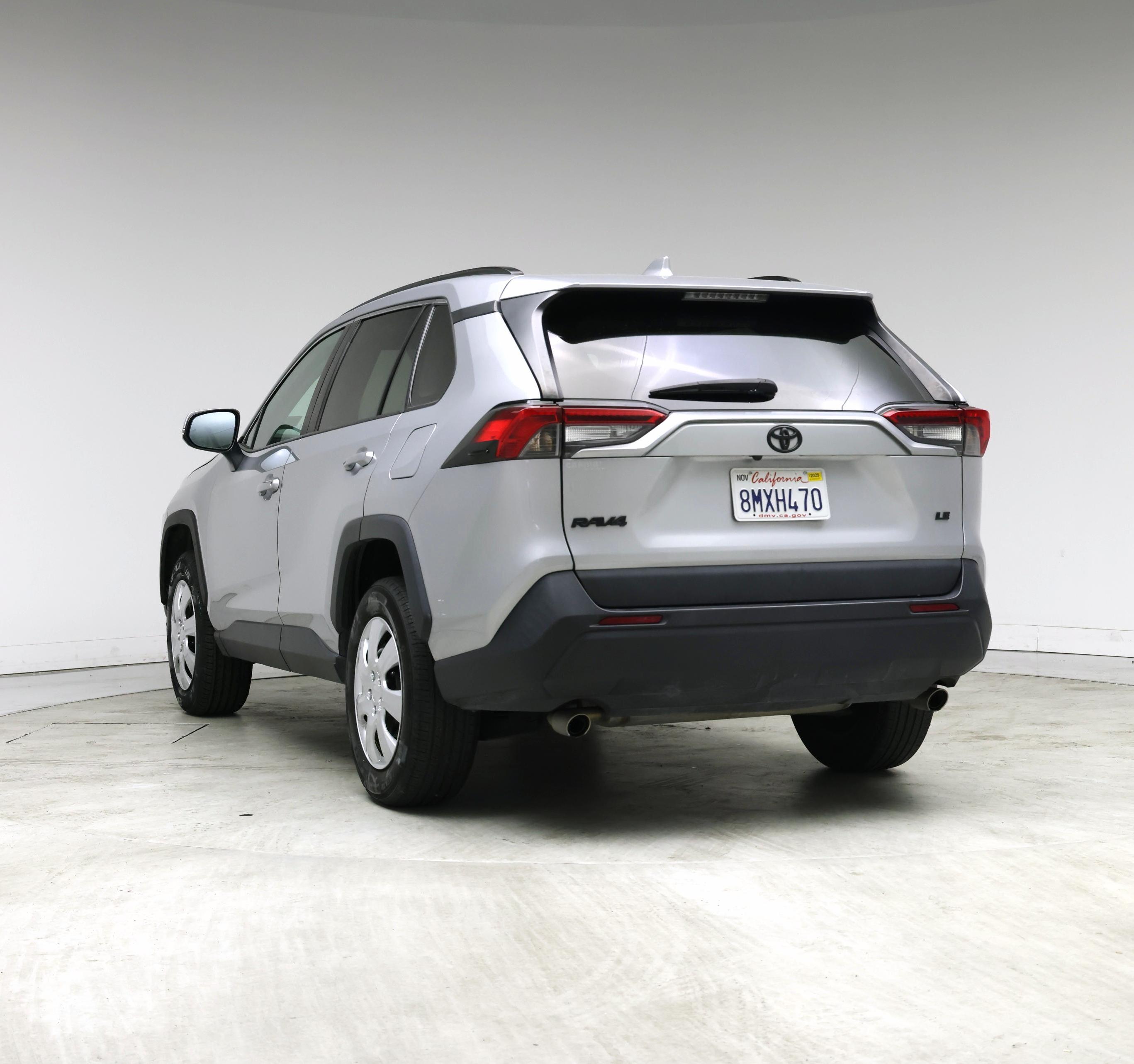 Thumbnail: 2019 Toyota RAV4 - 2