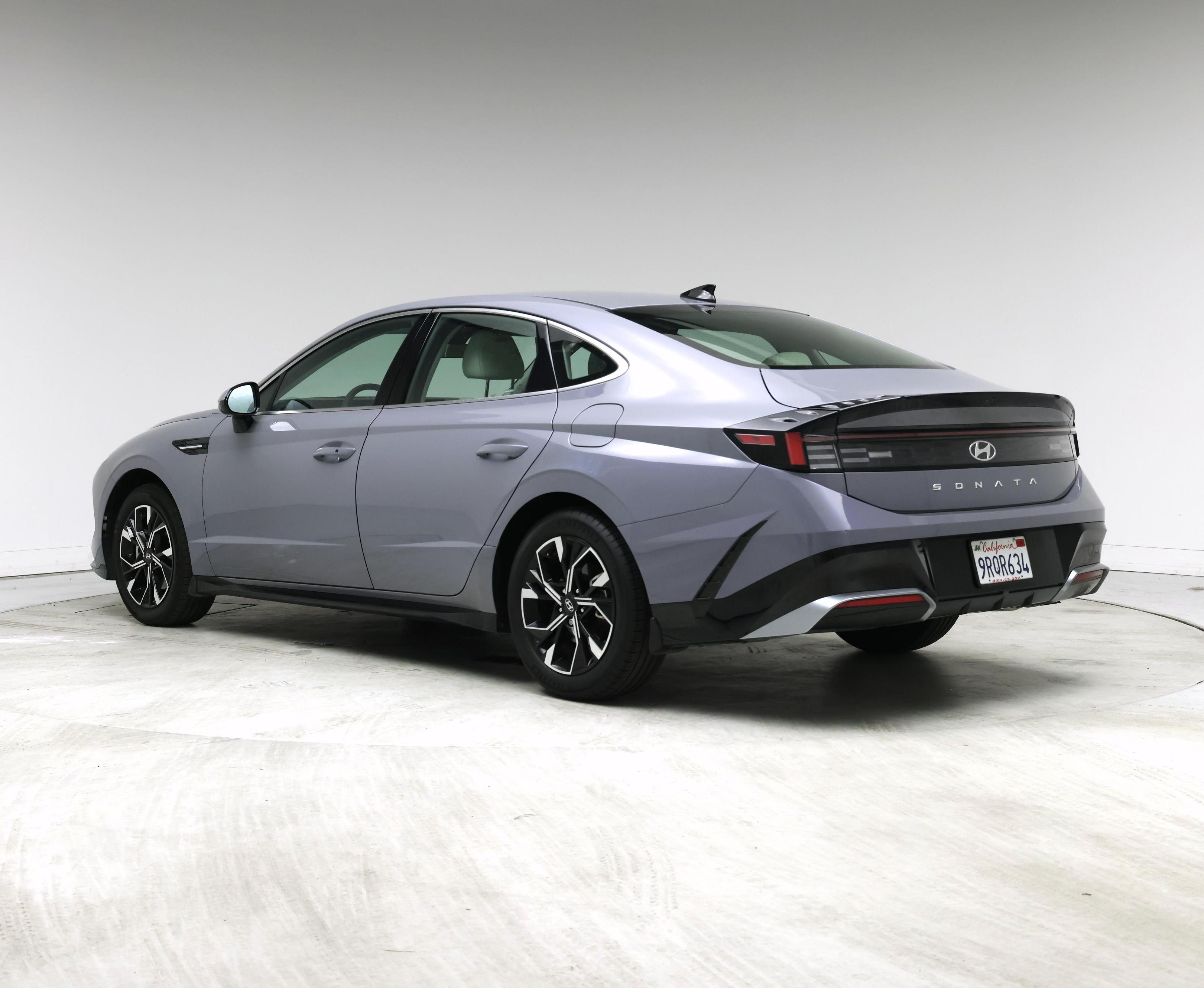 Thumbnail: 2024 Hyundai Sonata - 2
