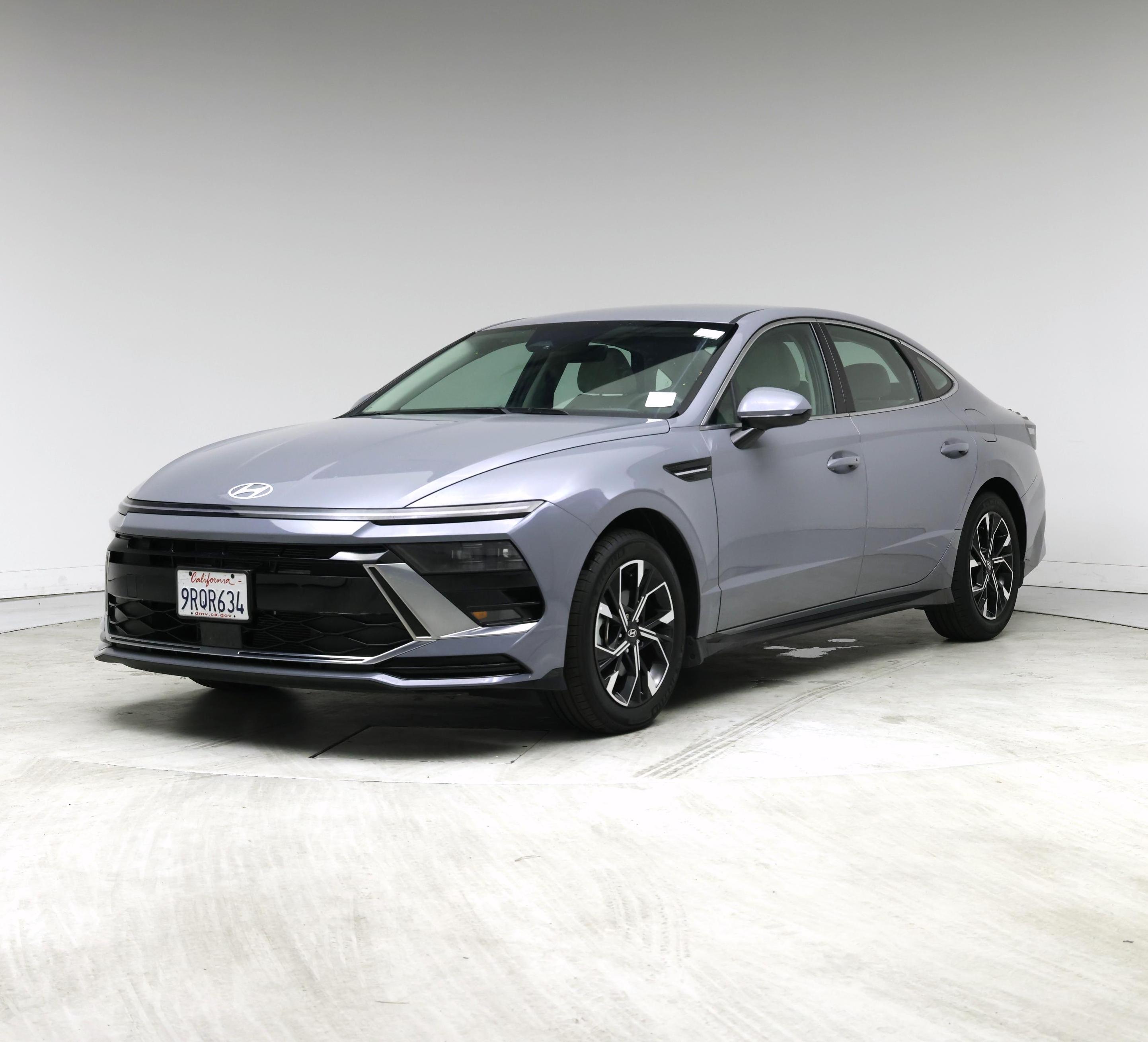 Thumbnail: 2024 Hyundai Sonata - 4