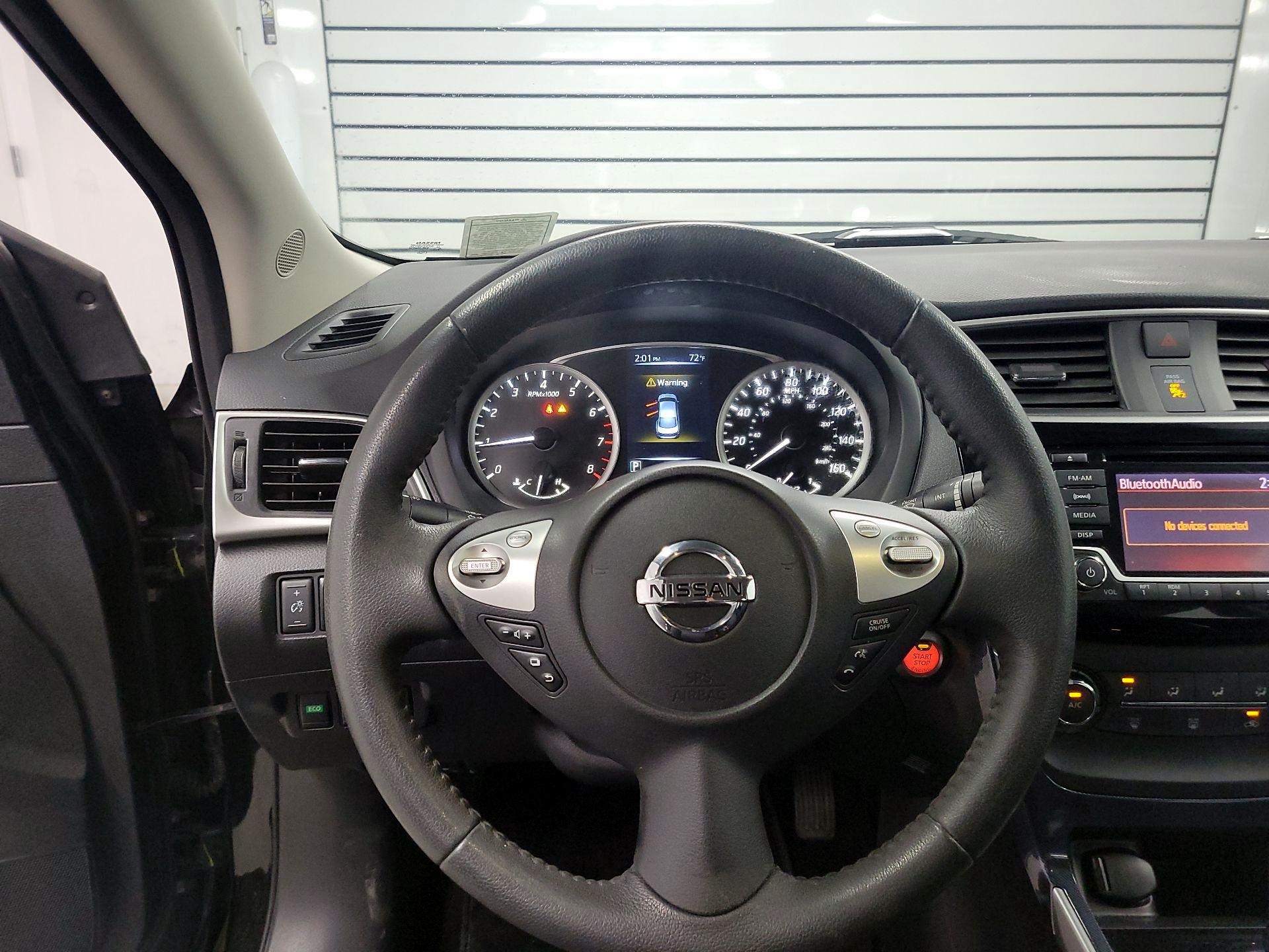 Thumbnail: 2017 Nissan Sentra - 10