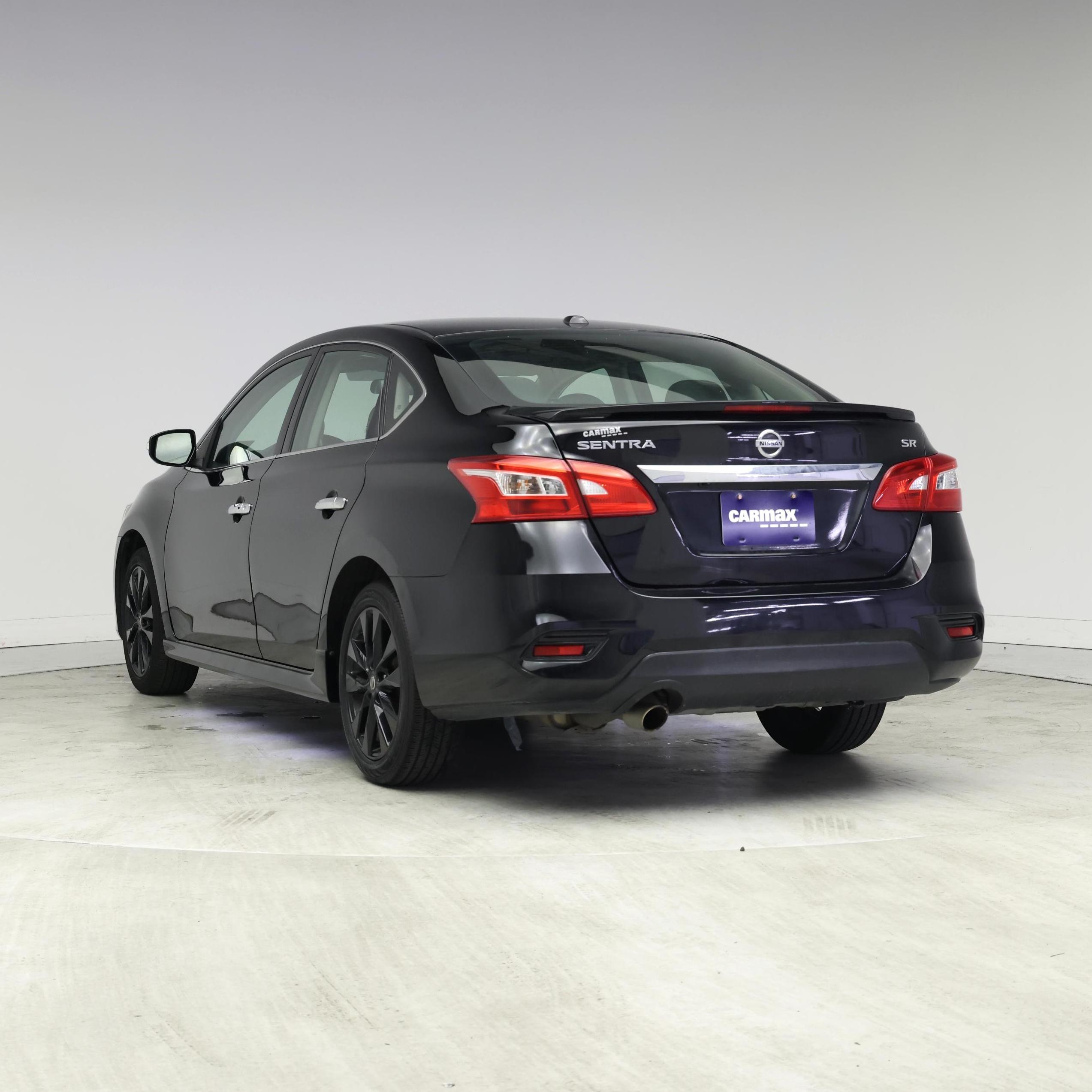 Thumbnail: 2017 Nissan Sentra - 2