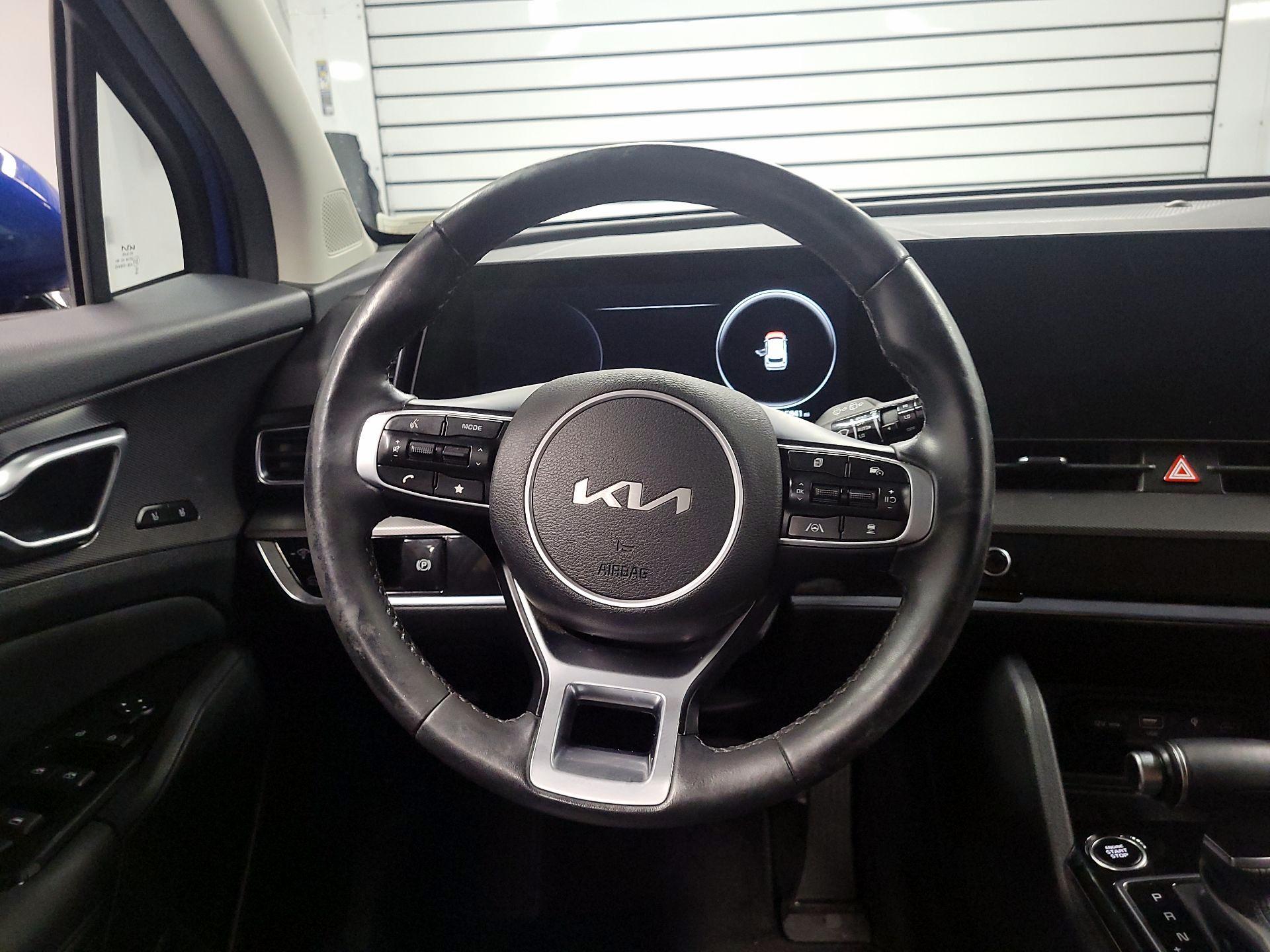Thumbnail: 2023 Kia Sportage - 10
