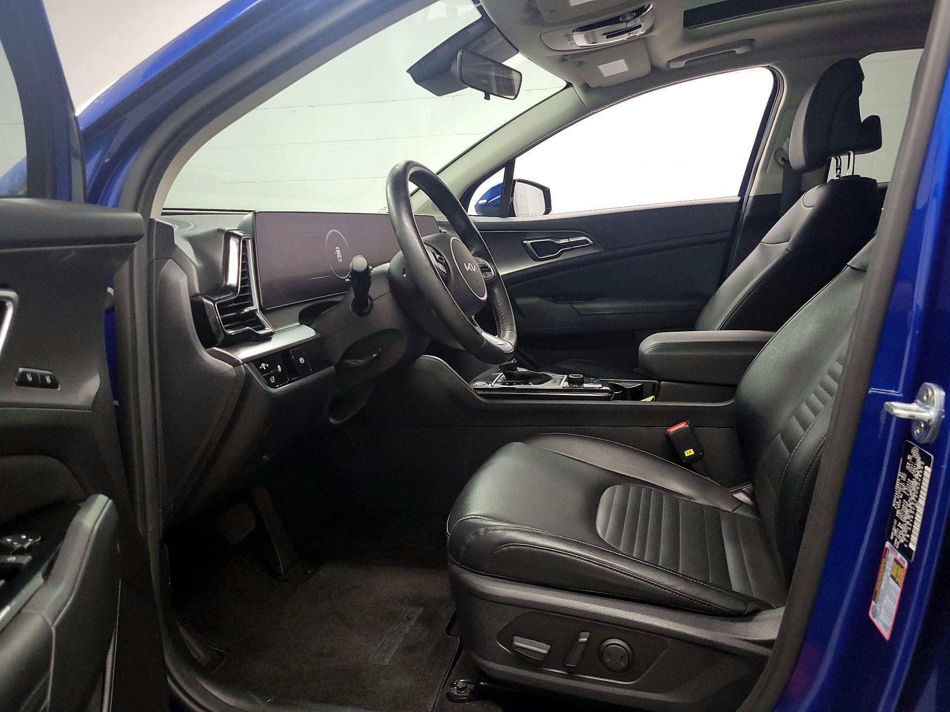 Thumbnail: 2023 Kia Sportage - 11