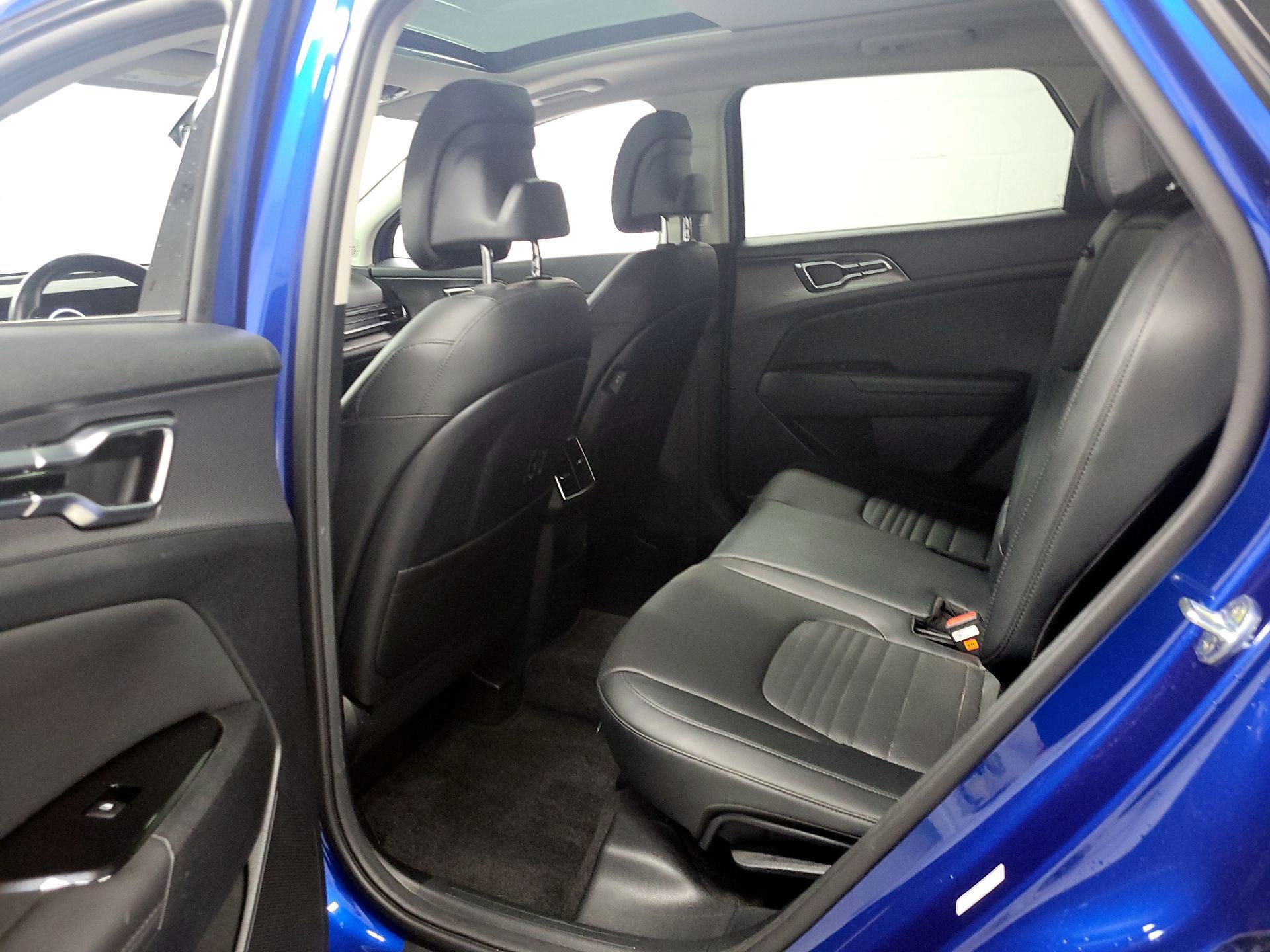 Thumbnail: 2023 Kia Sportage - 20