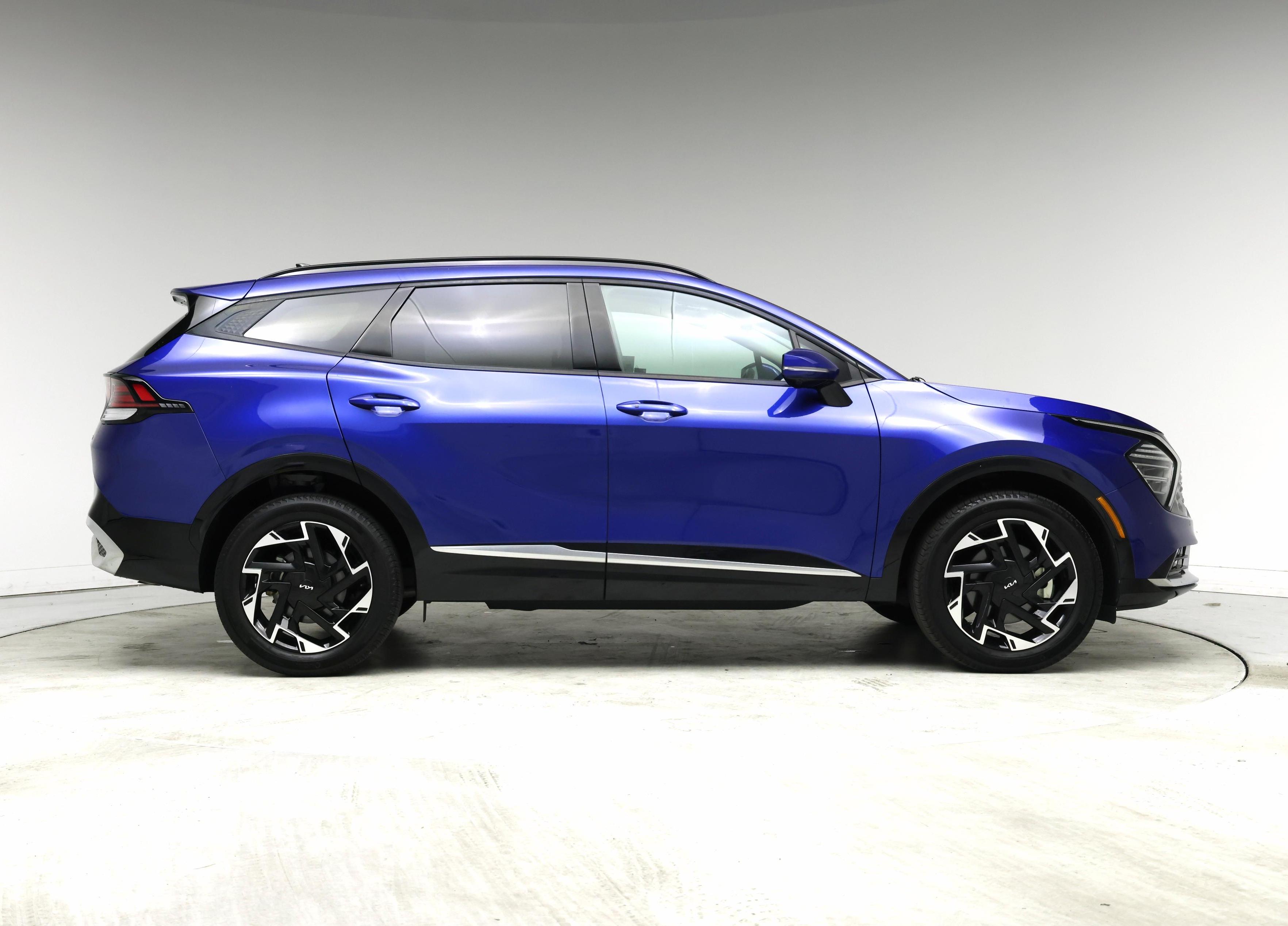 Thumbnail: 2023 Kia Sportage - 7