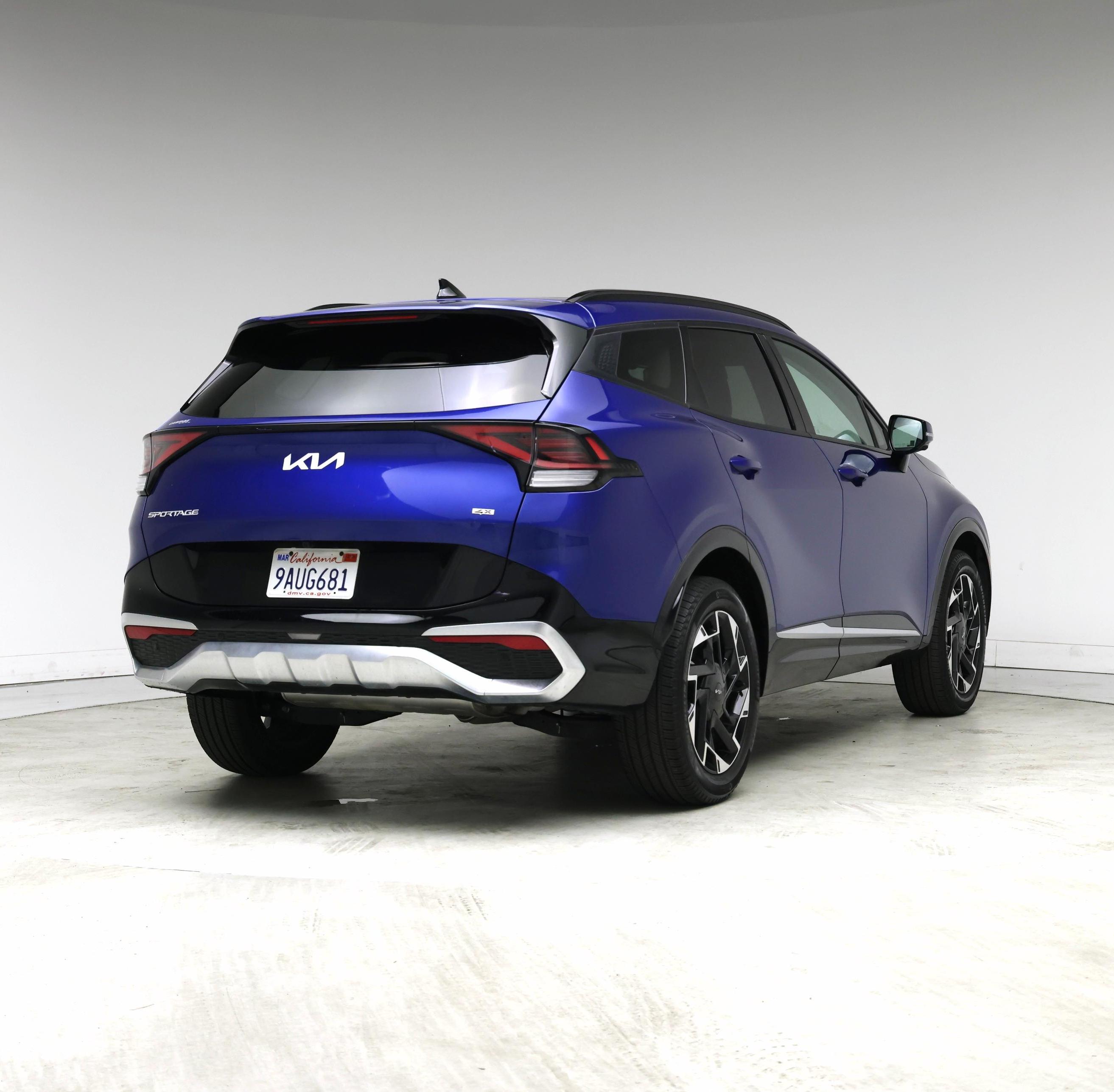 Thumbnail: 2023 Kia Sportage - 8