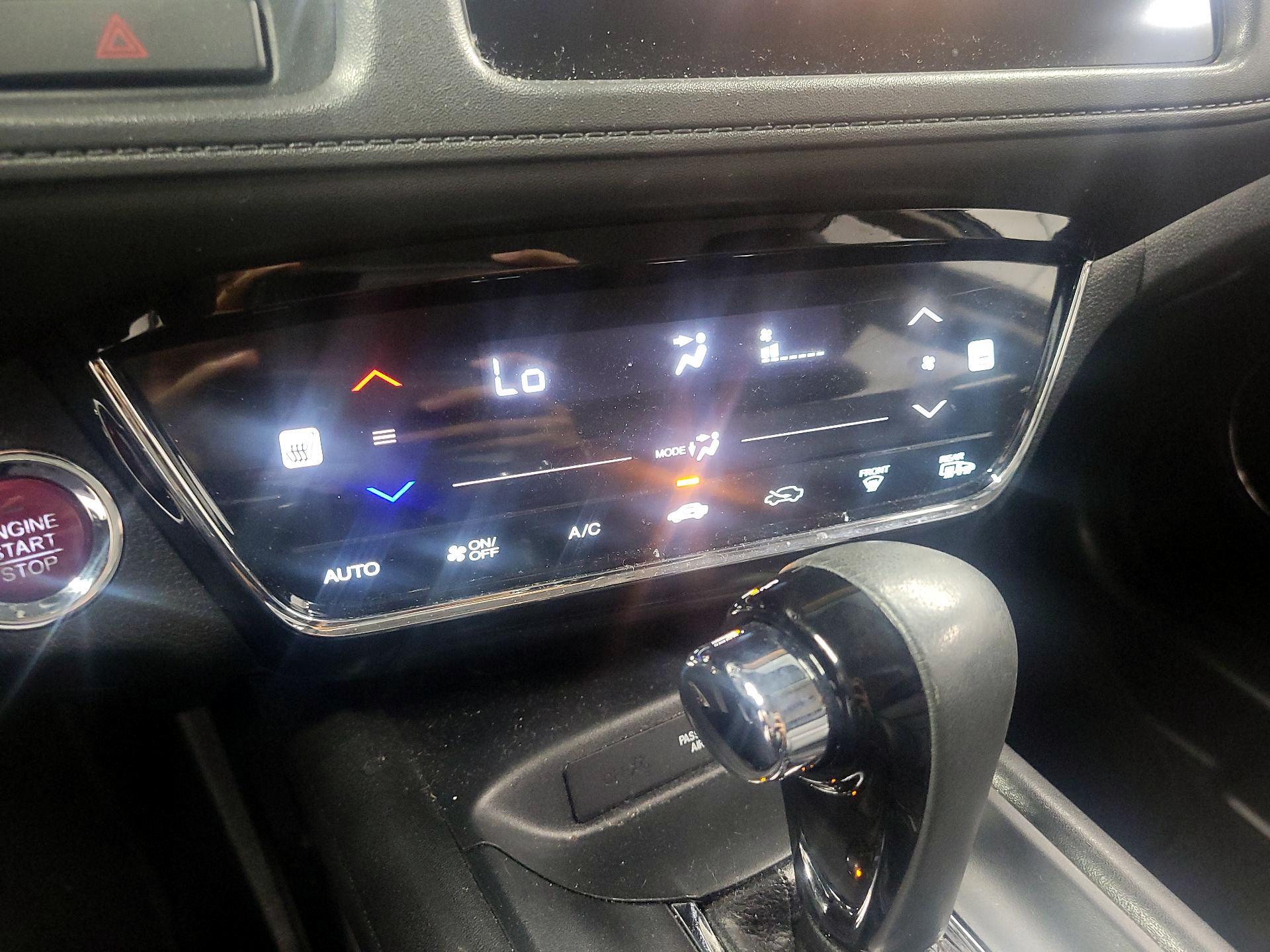 Thumbnail: 2018 Honda HR-V - 15