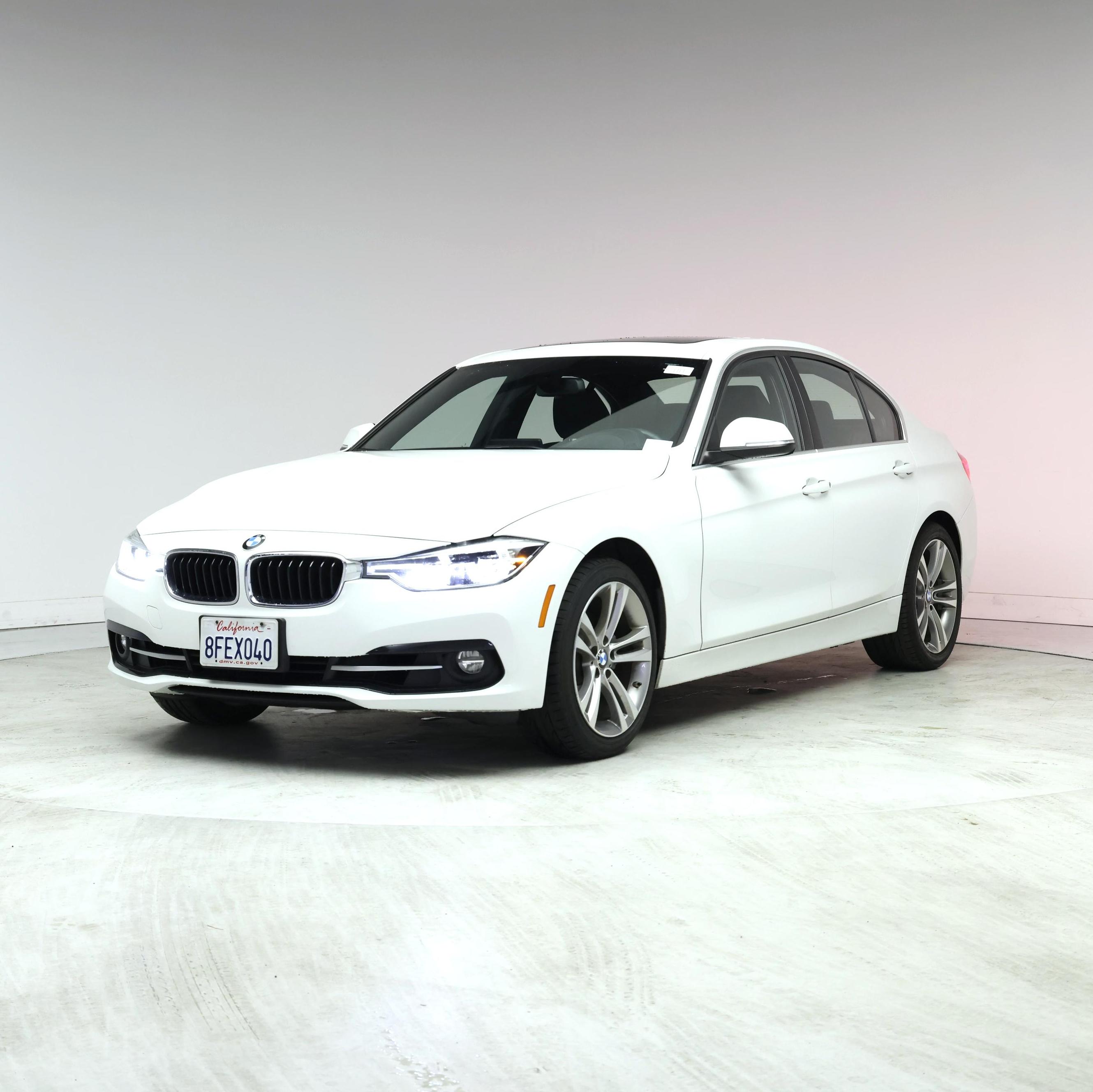 Thumbnail: 2018 BMW 3 Series - 4