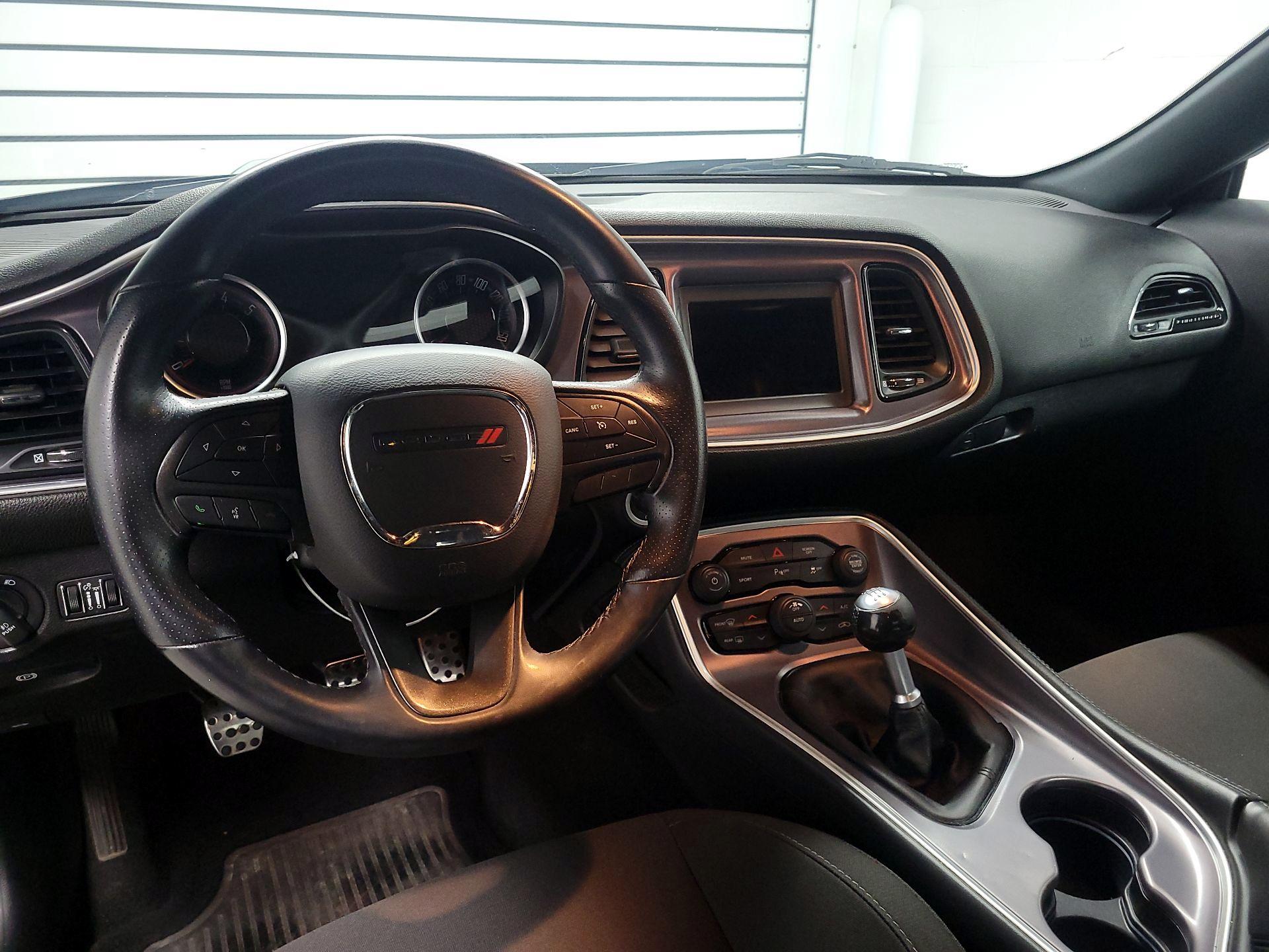 Thumbnail: 2019 Dodge Challenger - 9