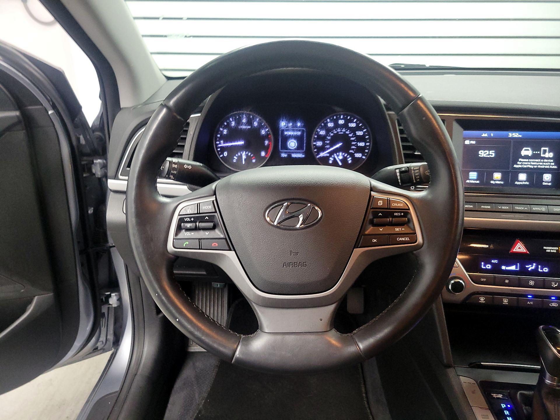 Thumbnail: 2017 Hyundai Elantra - 10