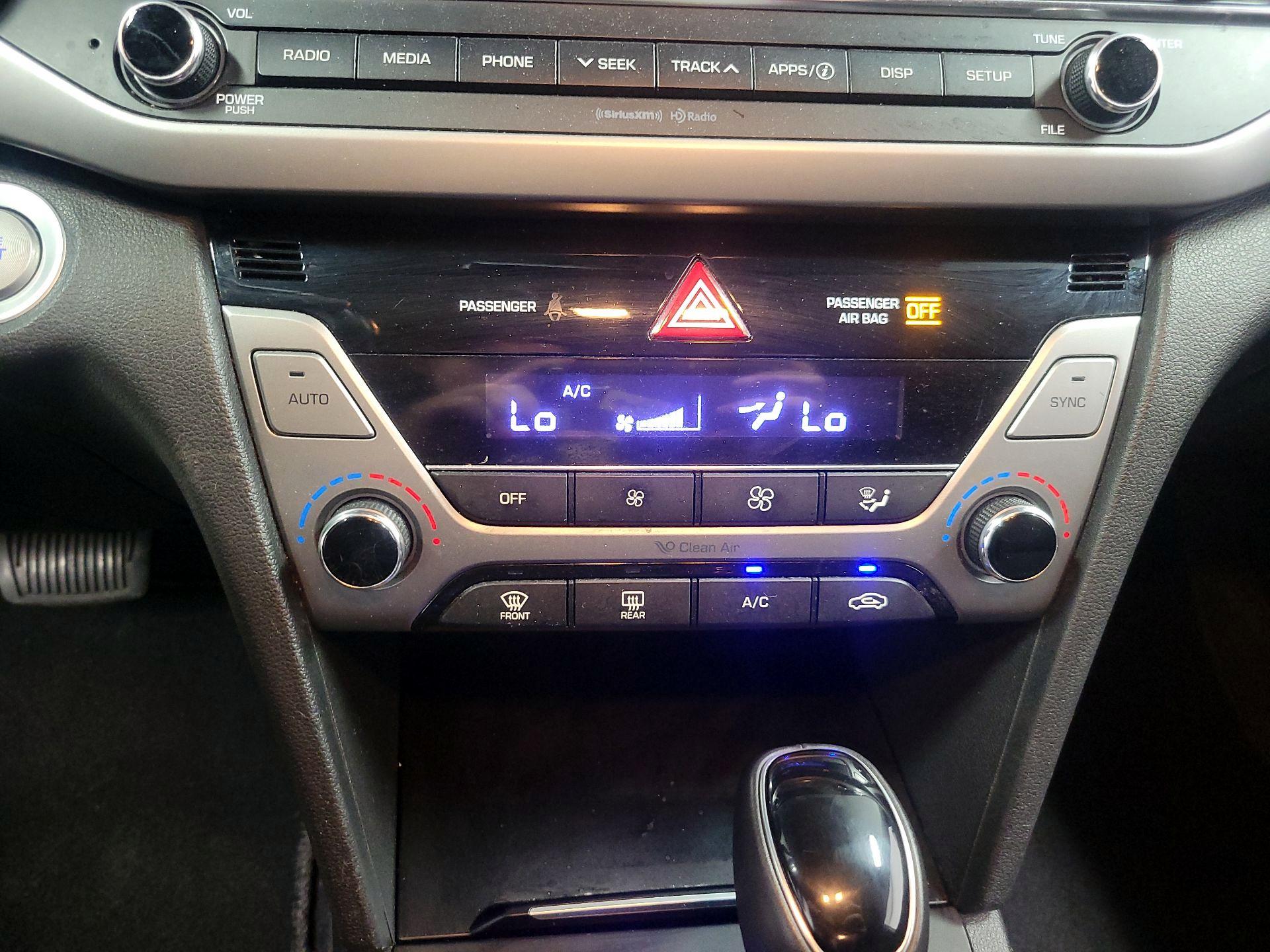 Thumbnail: 2017 Hyundai Elantra - 15