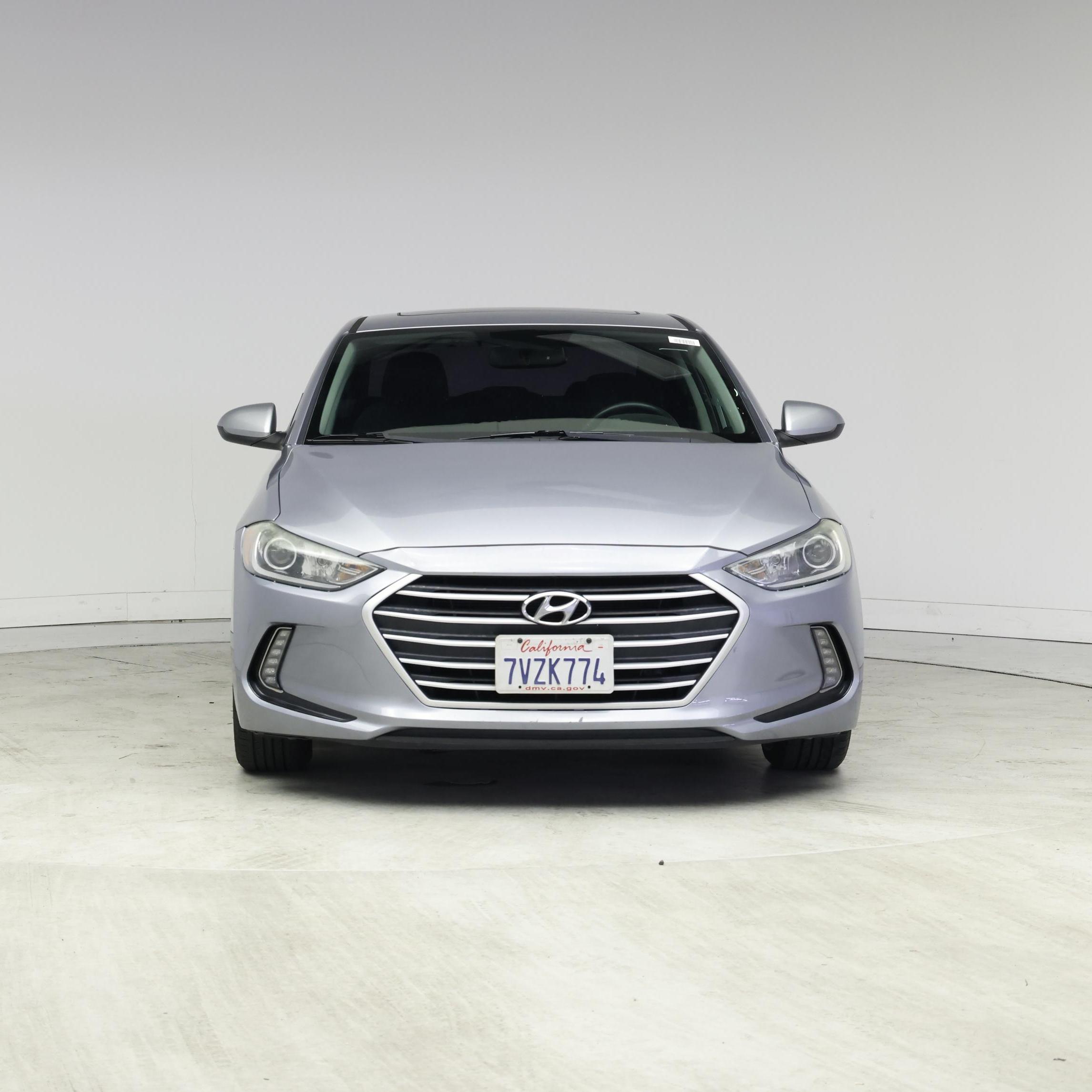 Thumbnail: 2017 Hyundai Elantra - 5