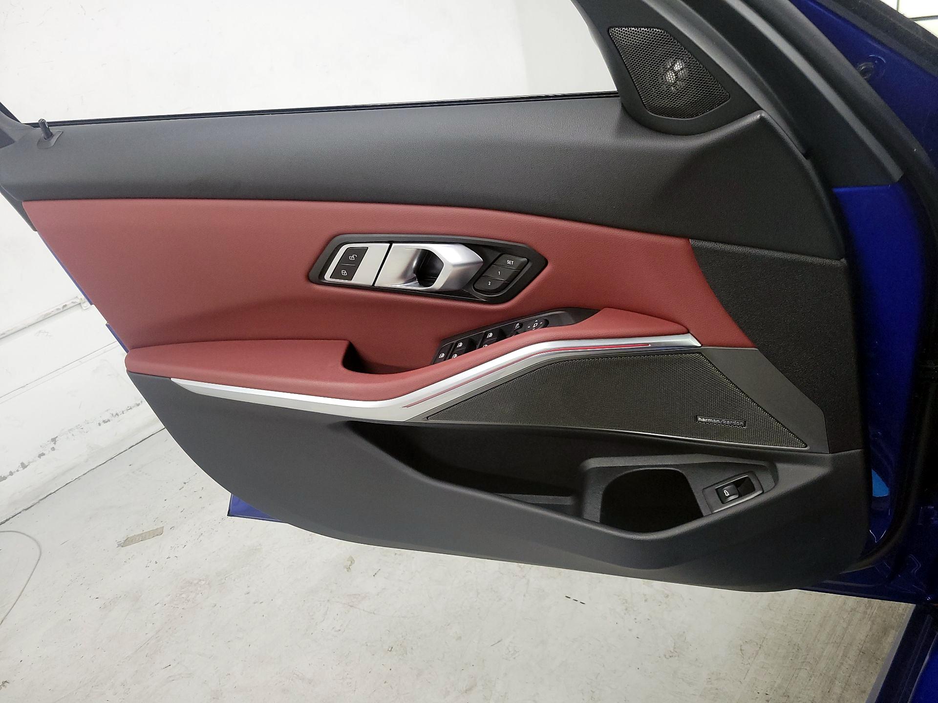 Thumbnail: 2023 BMW 3 Series - 12