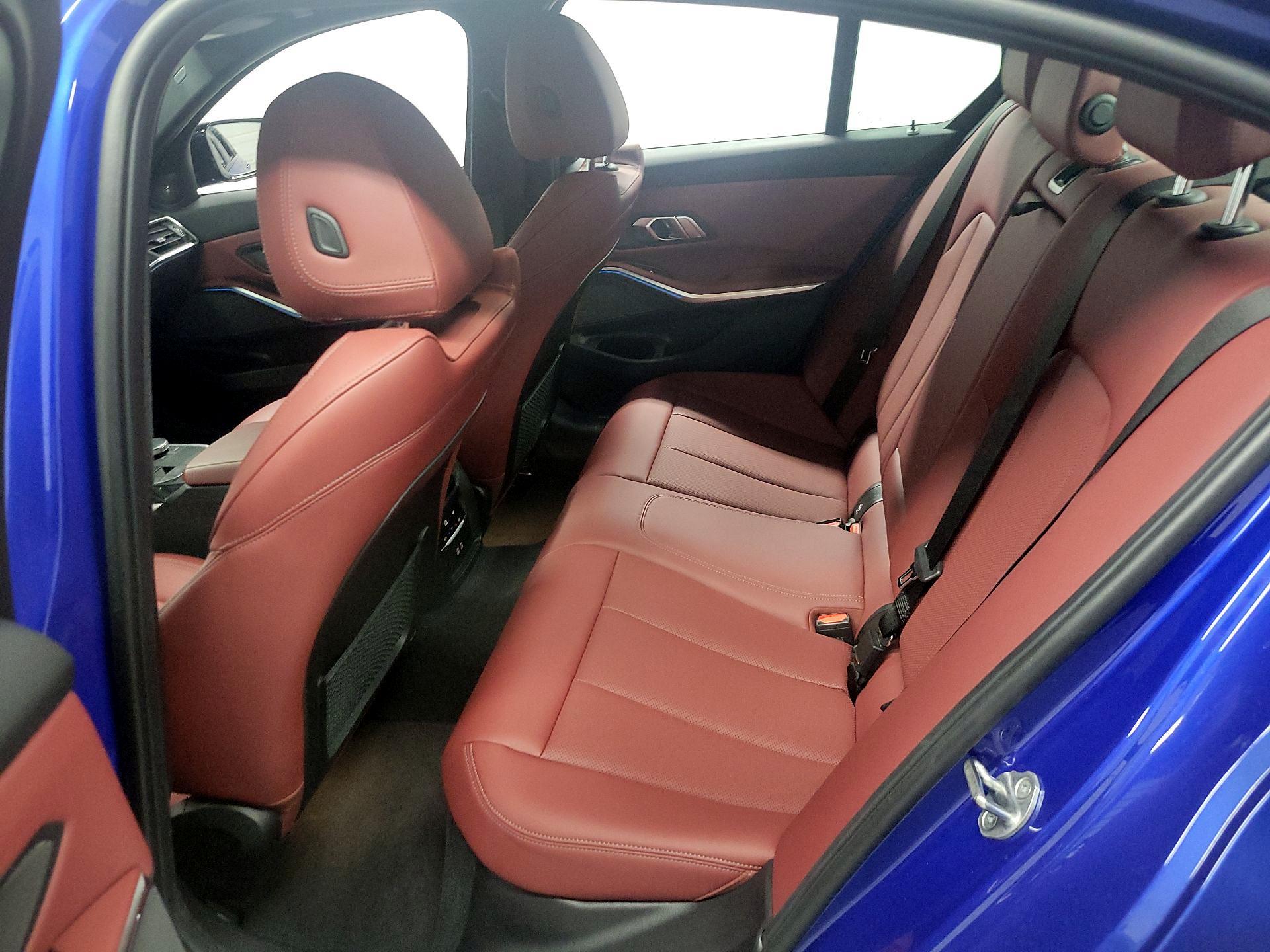 Thumbnail: 2023 BMW 3 Series - 18