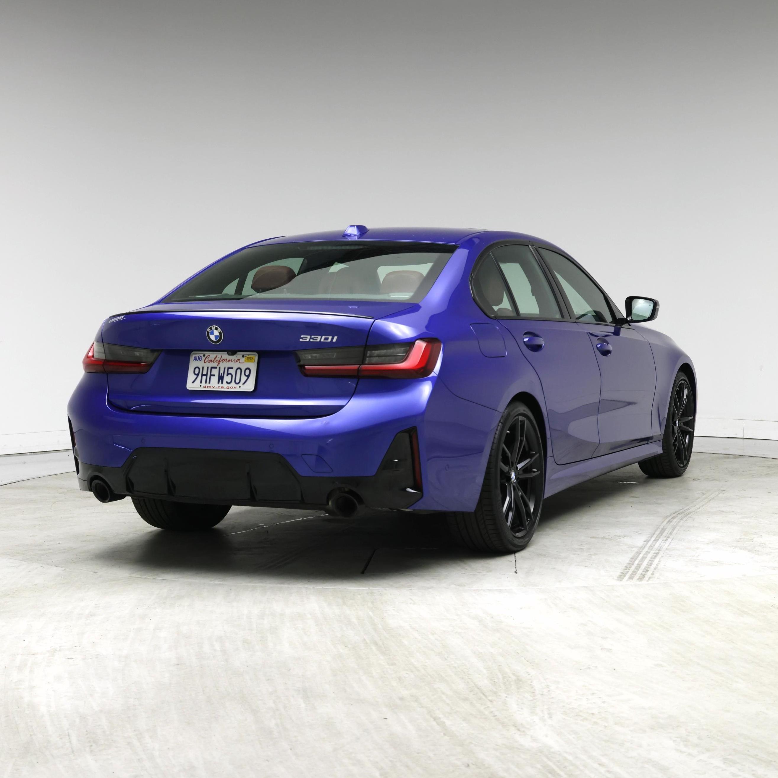 Thumbnail: 2023 BMW 3 Series - 8
