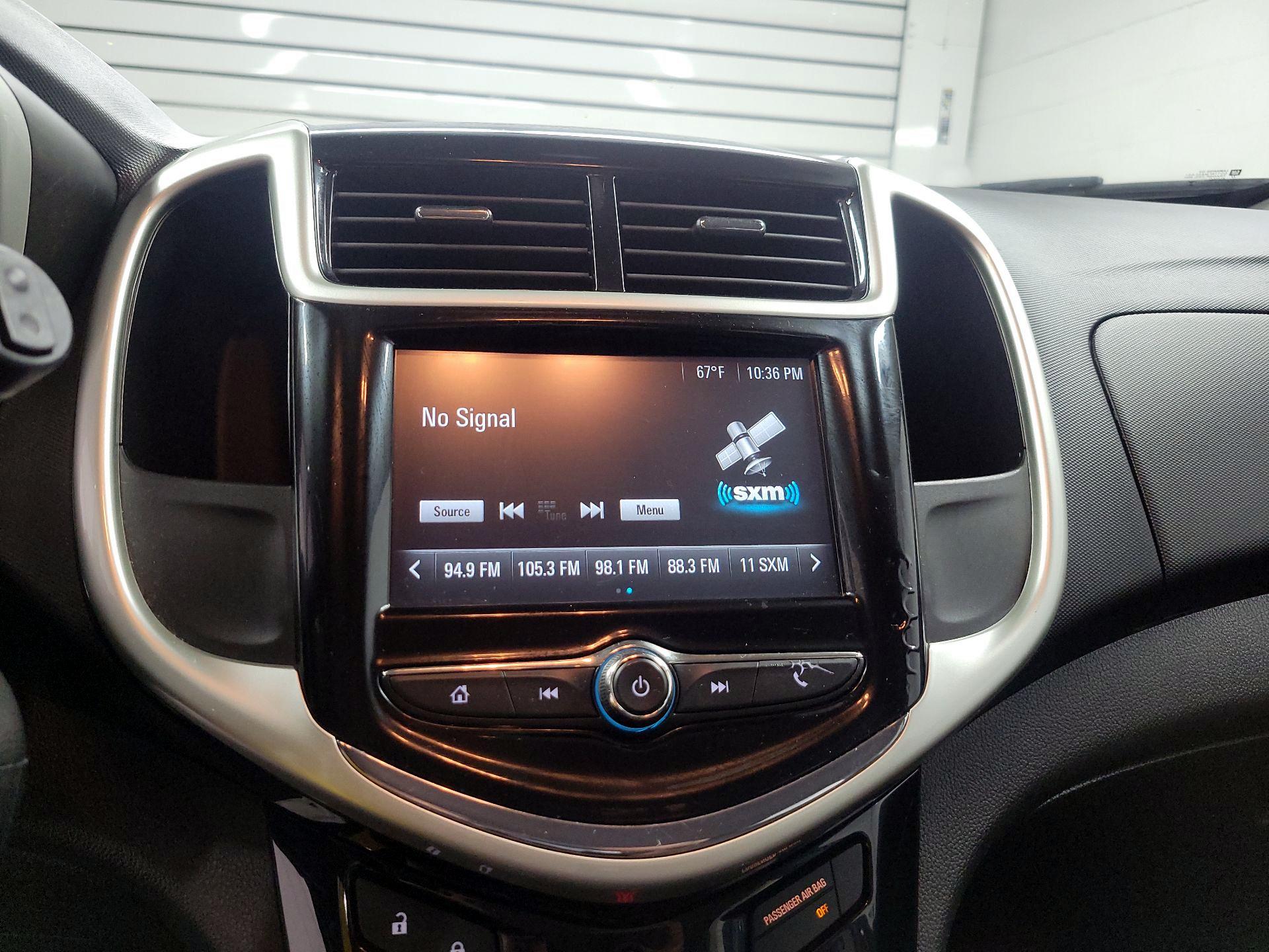 Thumbnail: 2017 Chevrolet Sonic - 14