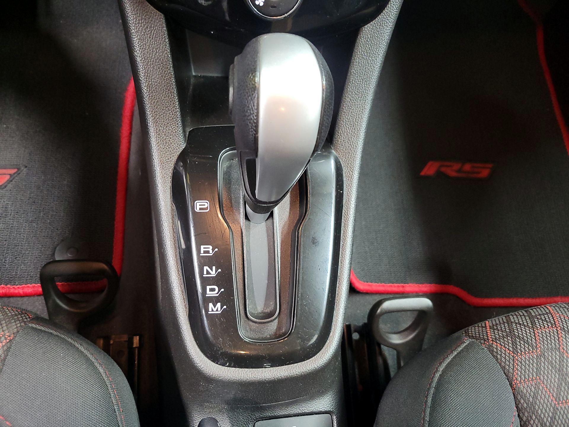 Thumbnail: 2017 Chevrolet Sonic - 16