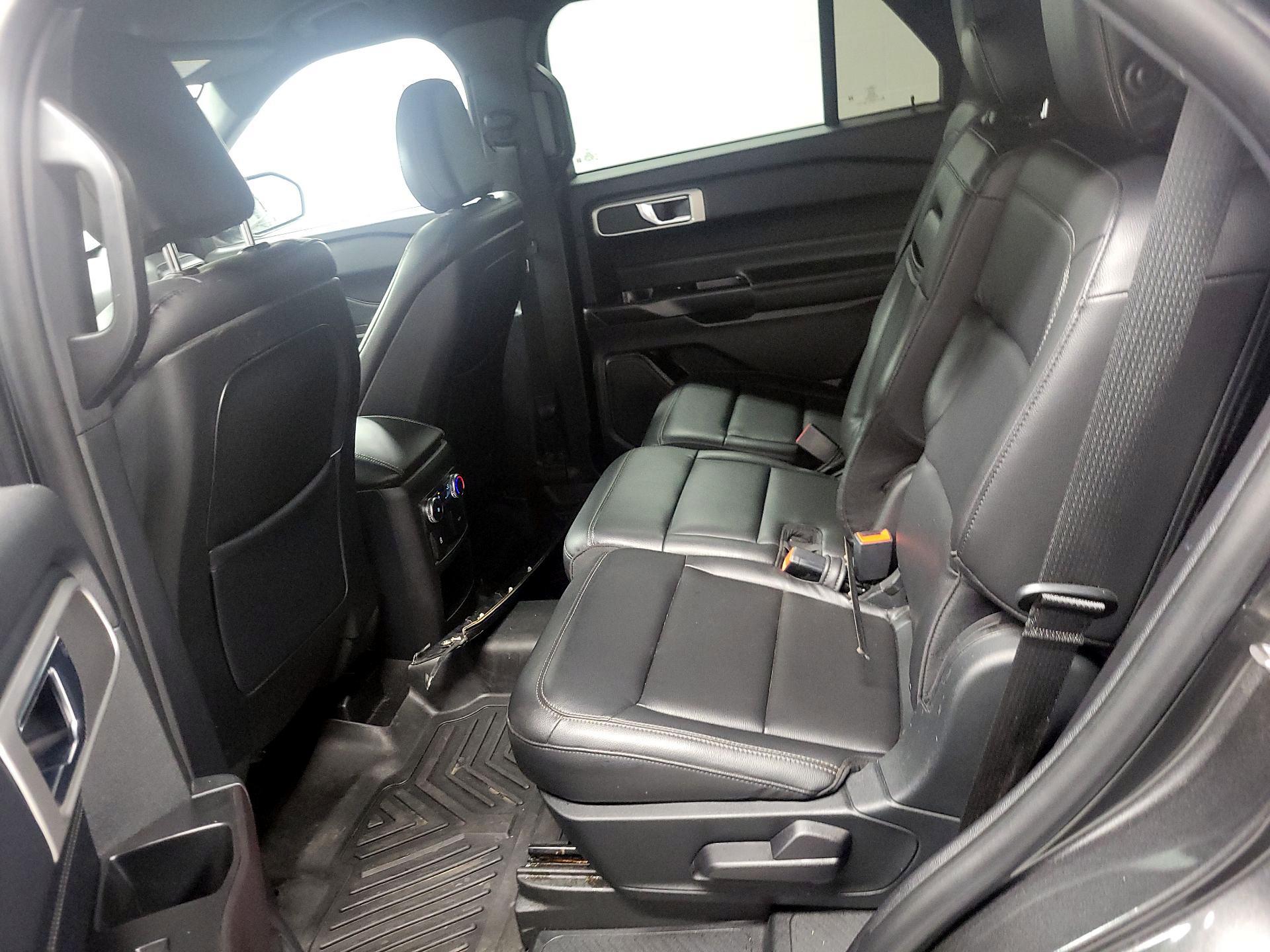 Thumbnail: 2020 Ford Explorer - 18