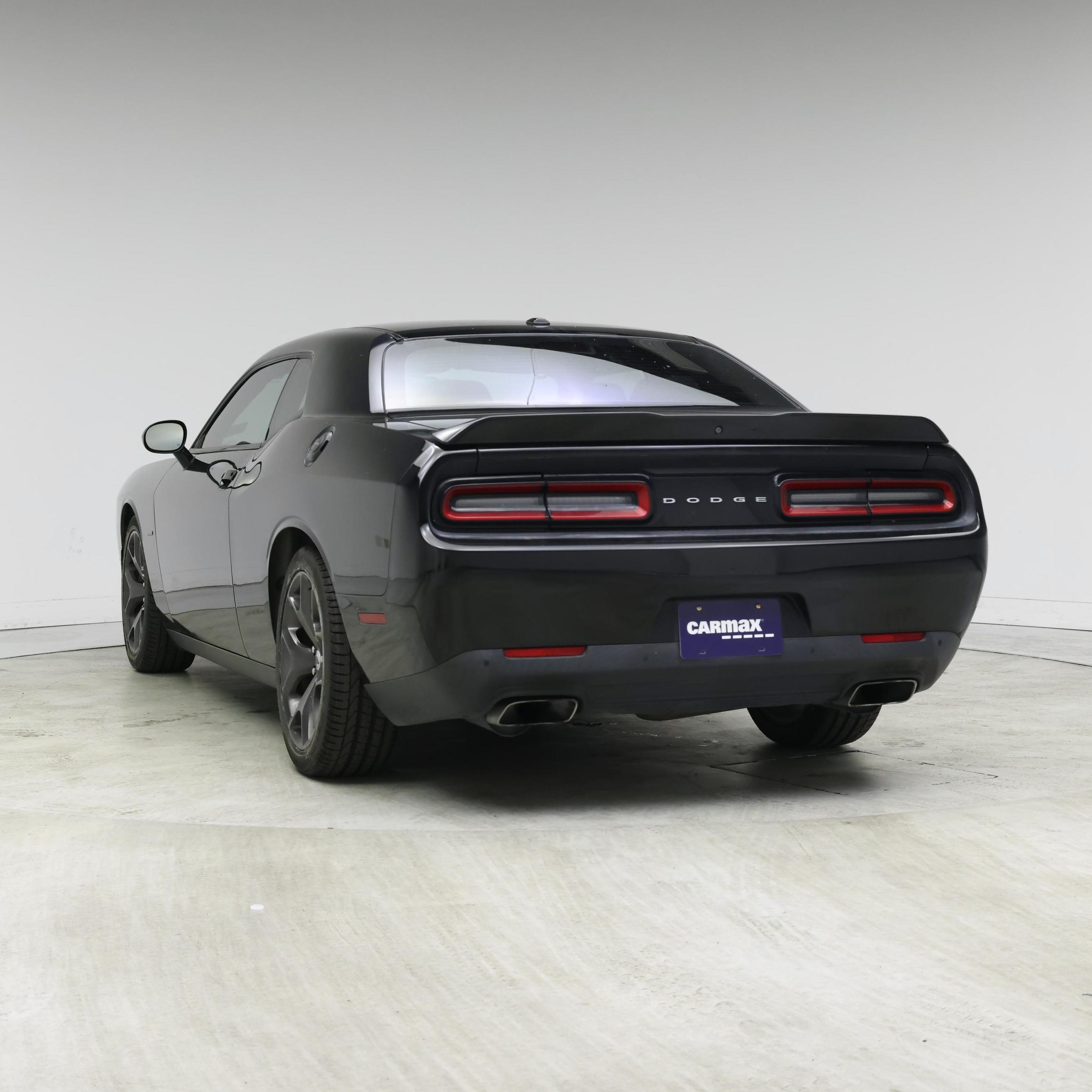 Thumbnail: 2019 Dodge Challenger - 2