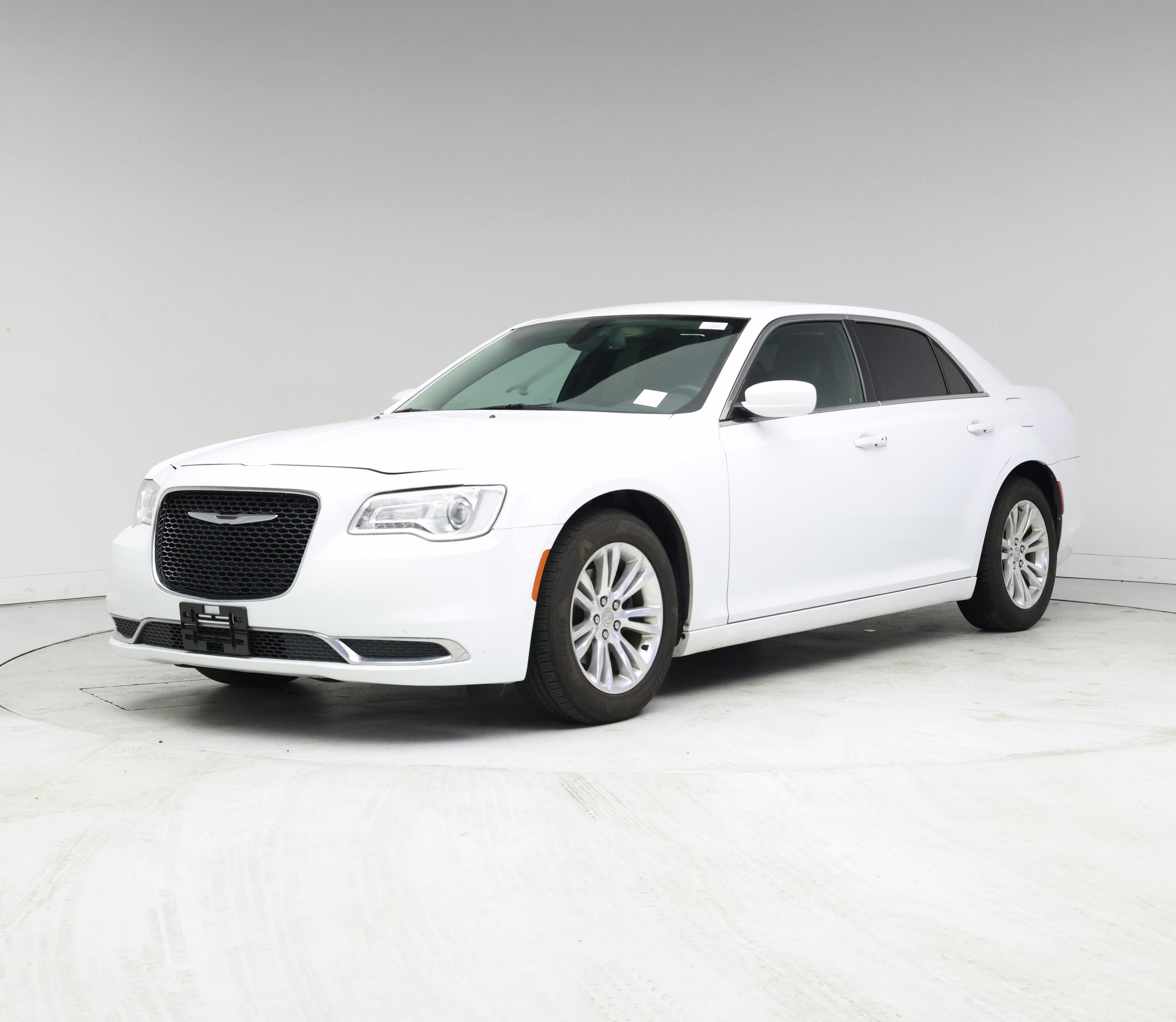 Thumbnail: 2017 Chrysler 300 - 4