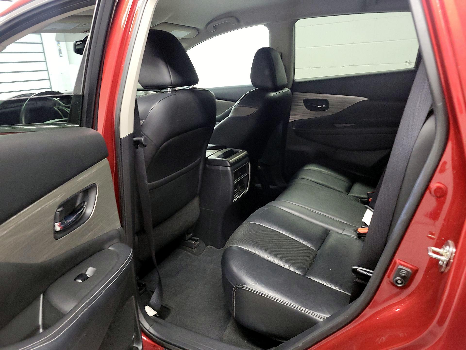 Thumbnail: 2016 Nissan Murano - 18