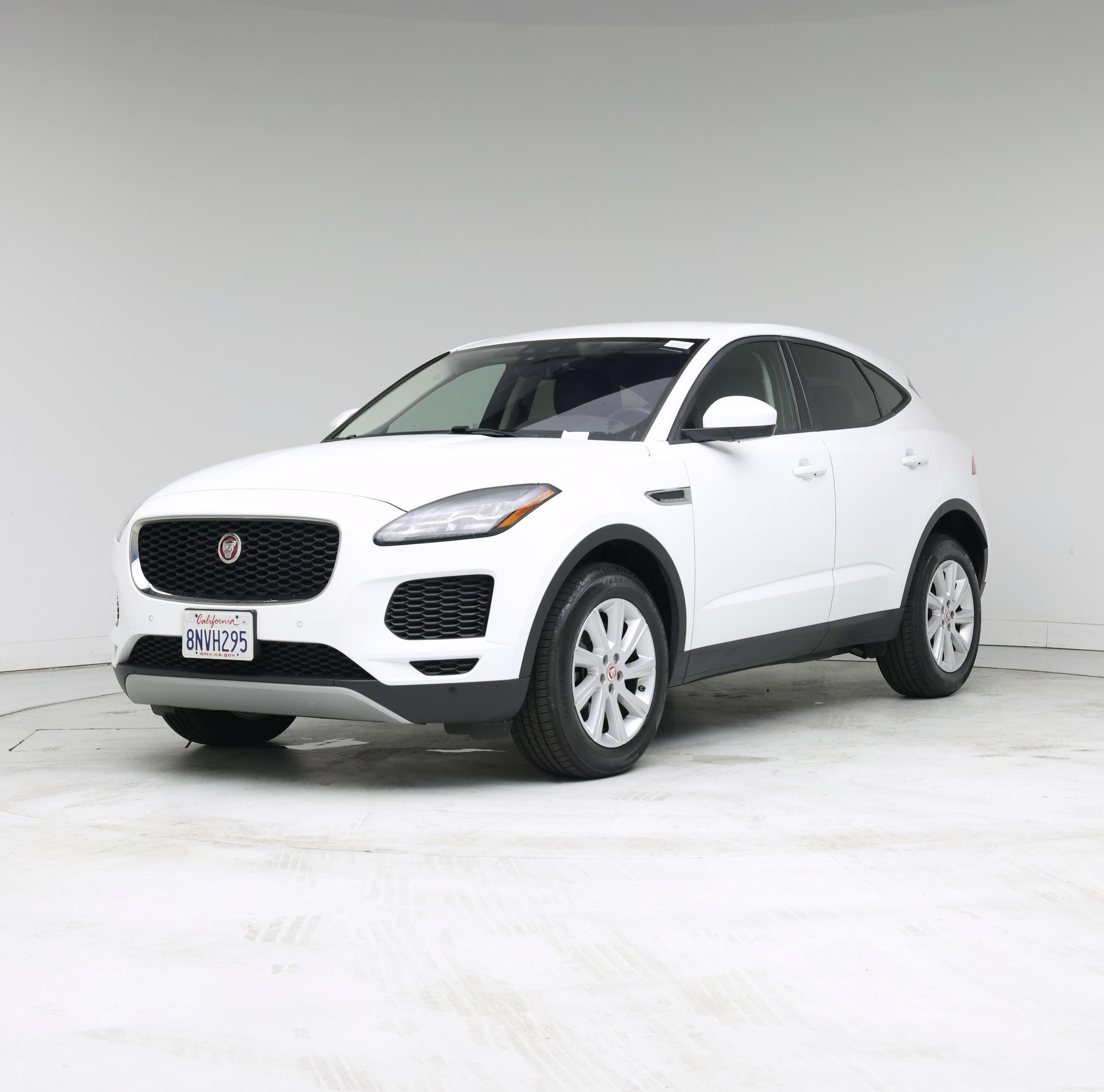 Thumbnail: 2020 Jaguar E-Pace - 4