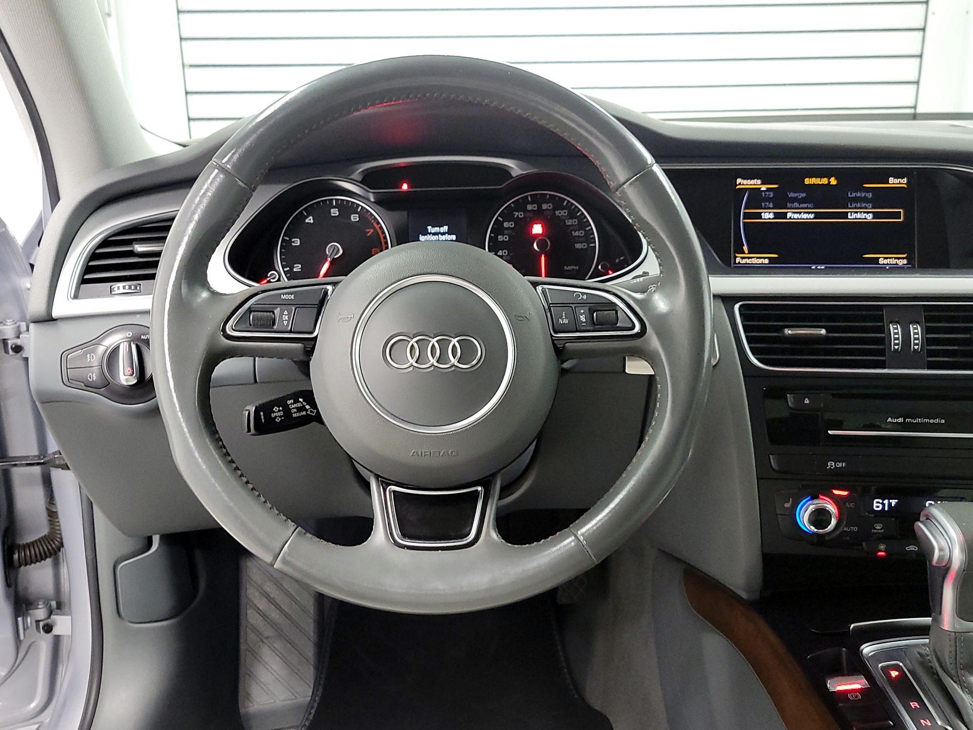 Thumbnail: 2015 Audi A4 - 10