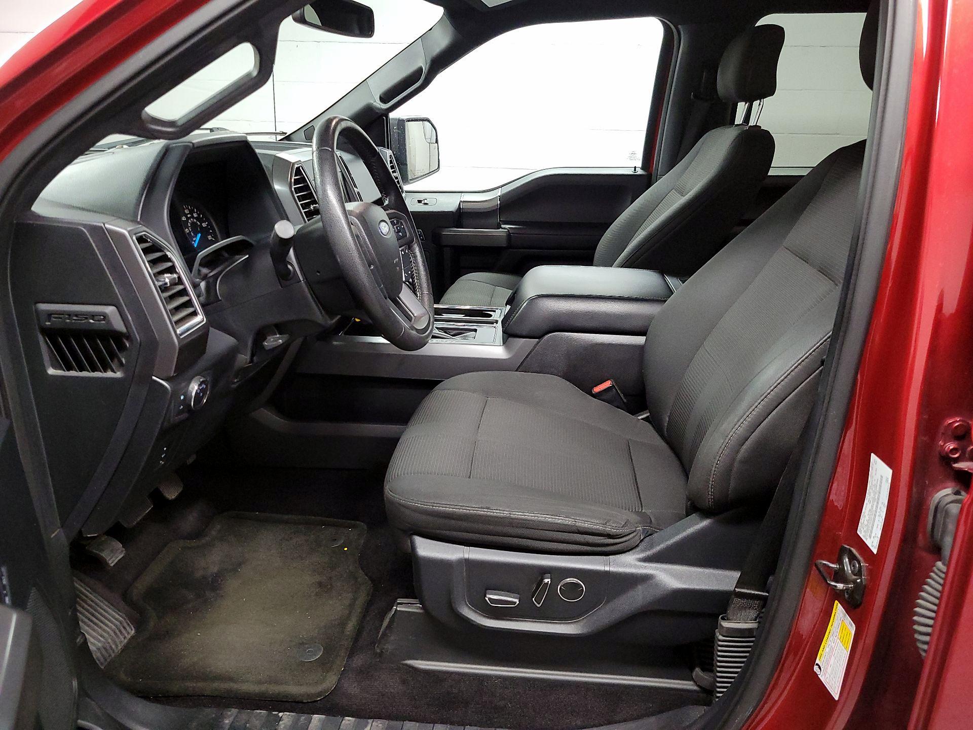 Thumbnail: 2016 Ford F-150 - 11