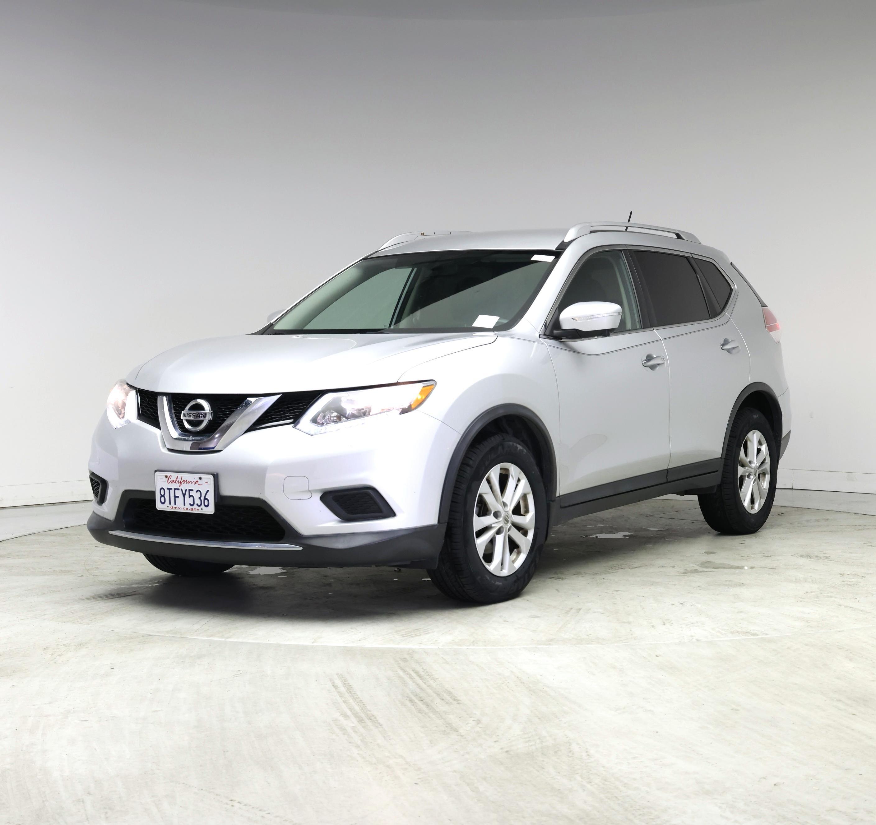 Thumbnail: 2015 Nissan Rogue - 4