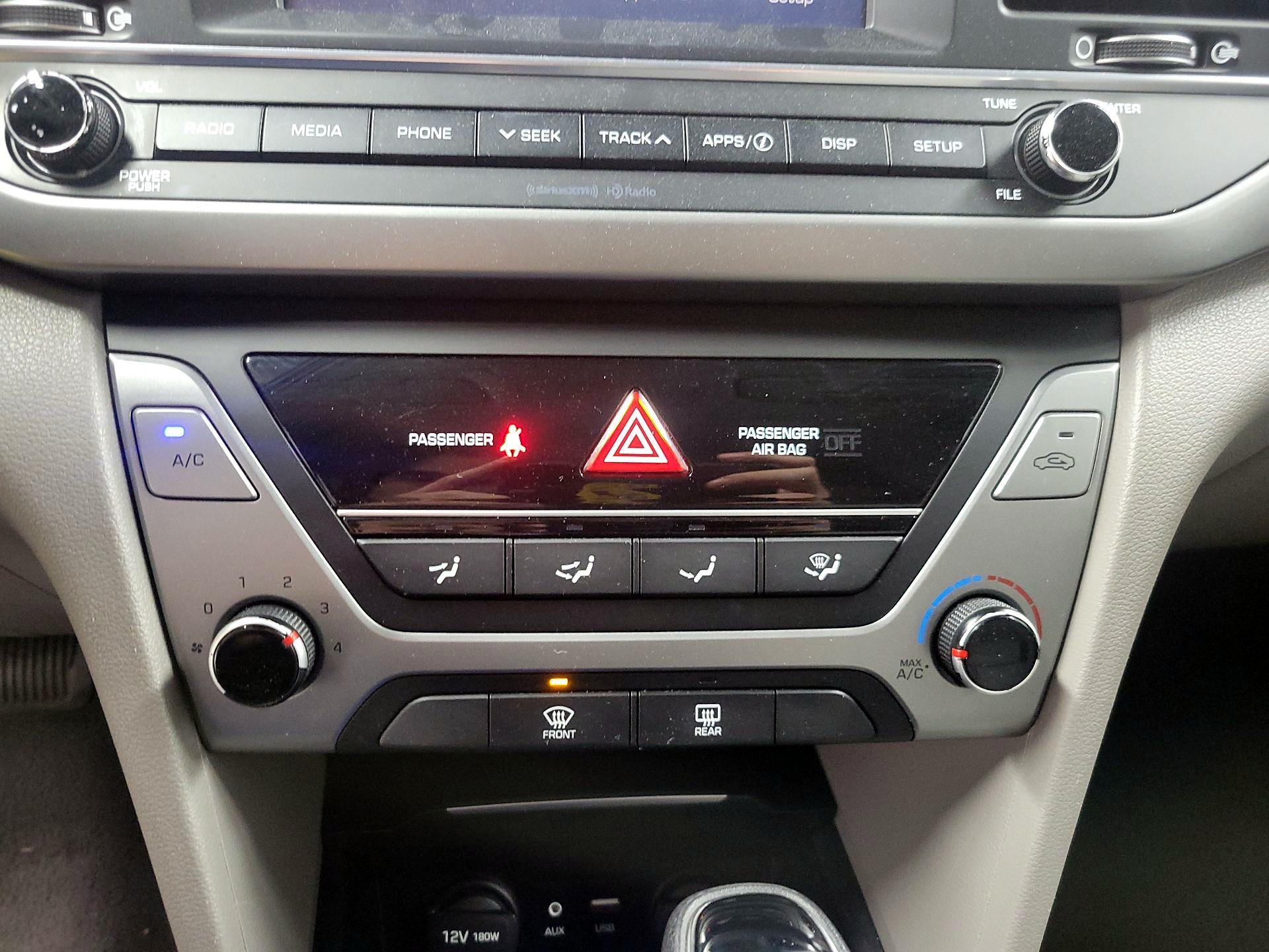 Thumbnail: 2017 Hyundai Elantra - 15