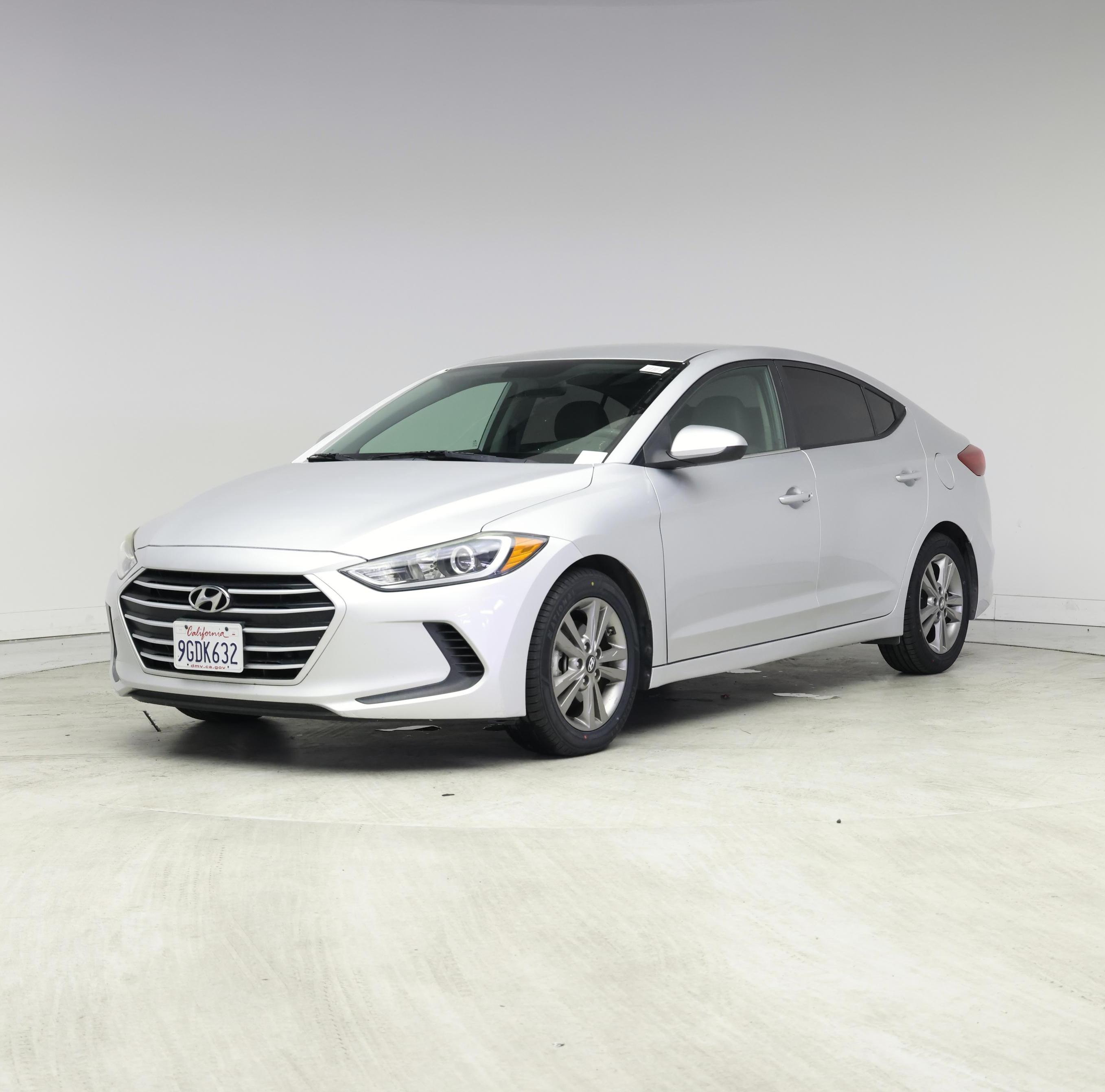 Thumbnail: 2017 Hyundai Elantra - 4