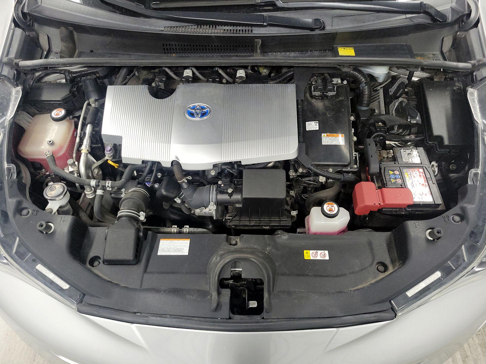 Thumbnail: 2017 Toyota Prius - 19