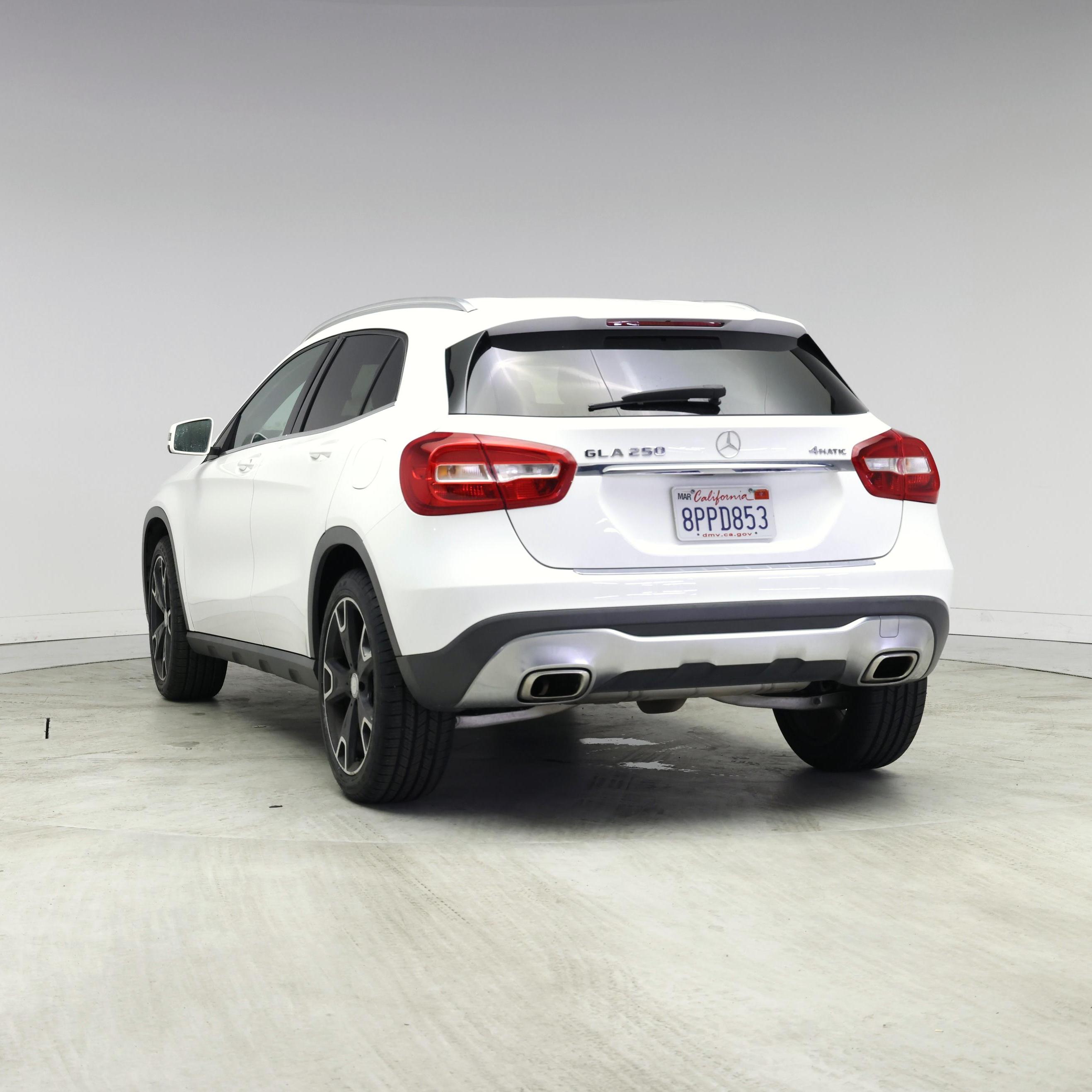 Thumbnail: 2020 Mercedes-Benz GLA - 2