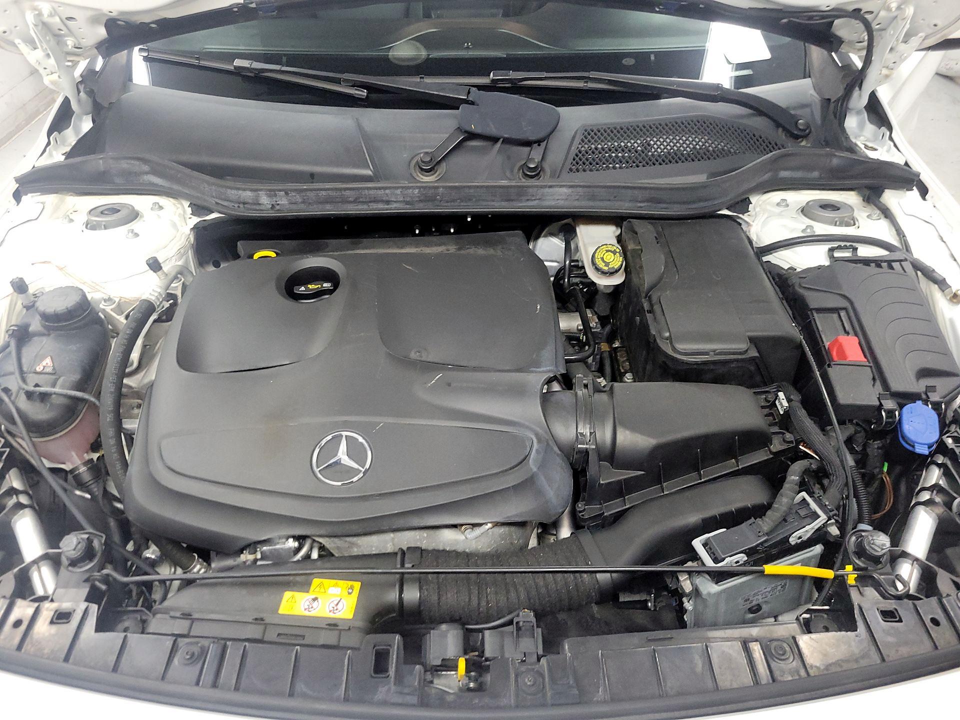 Thumbnail: 2020 Mercedes-Benz GLA - 20