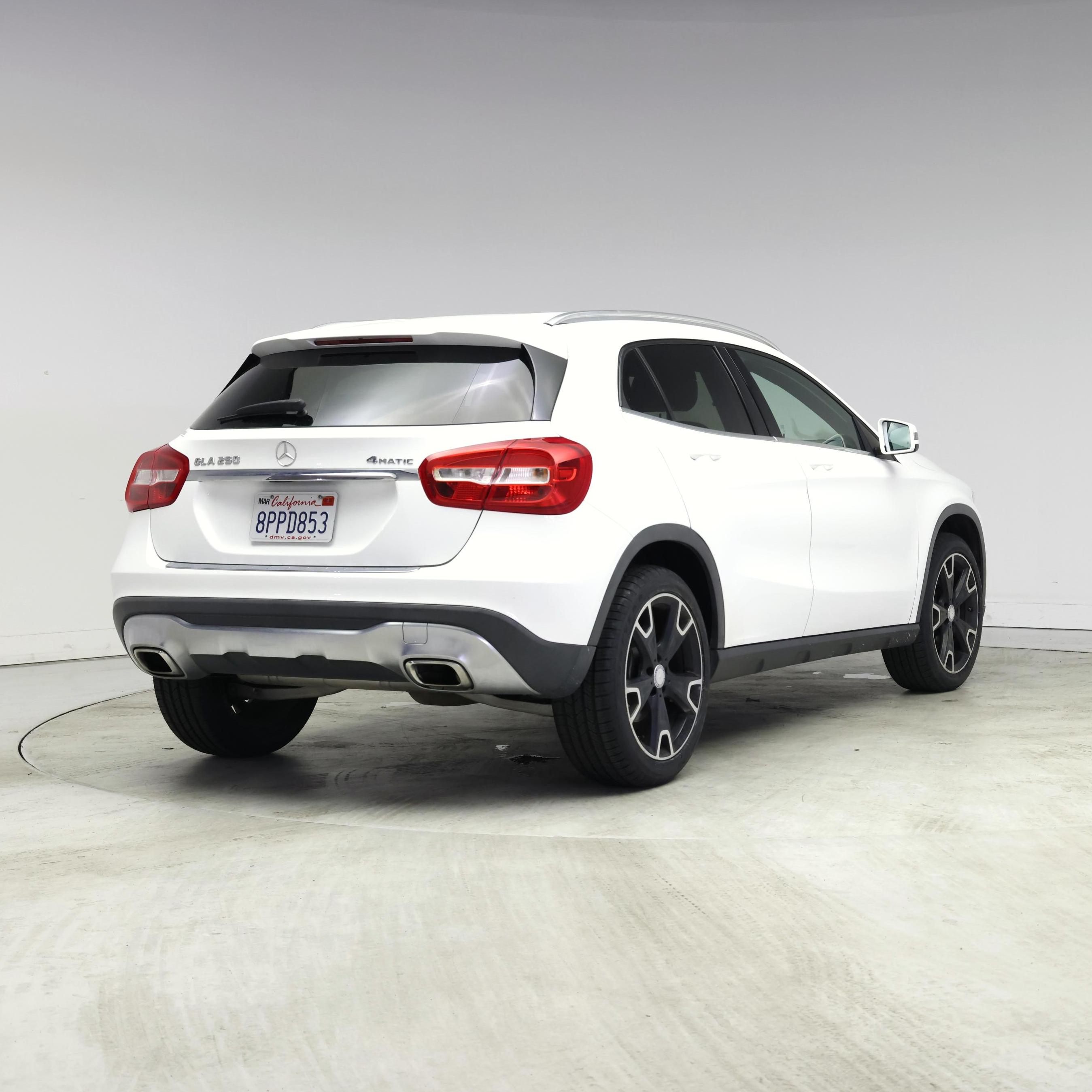 Thumbnail: 2020 Mercedes-Benz GLA - 8