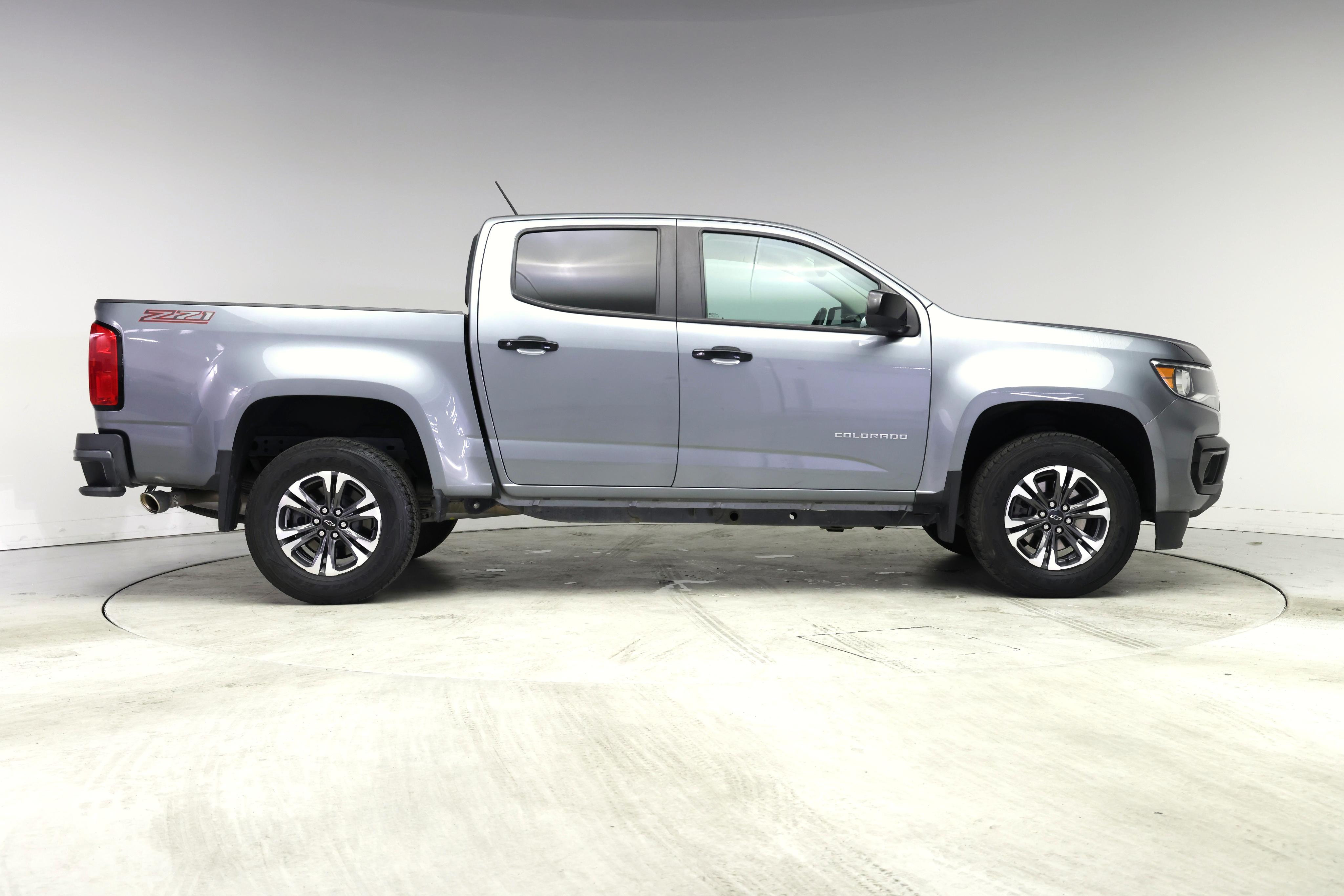 Thumbnail: 2022 Chevrolet Colorado - 7