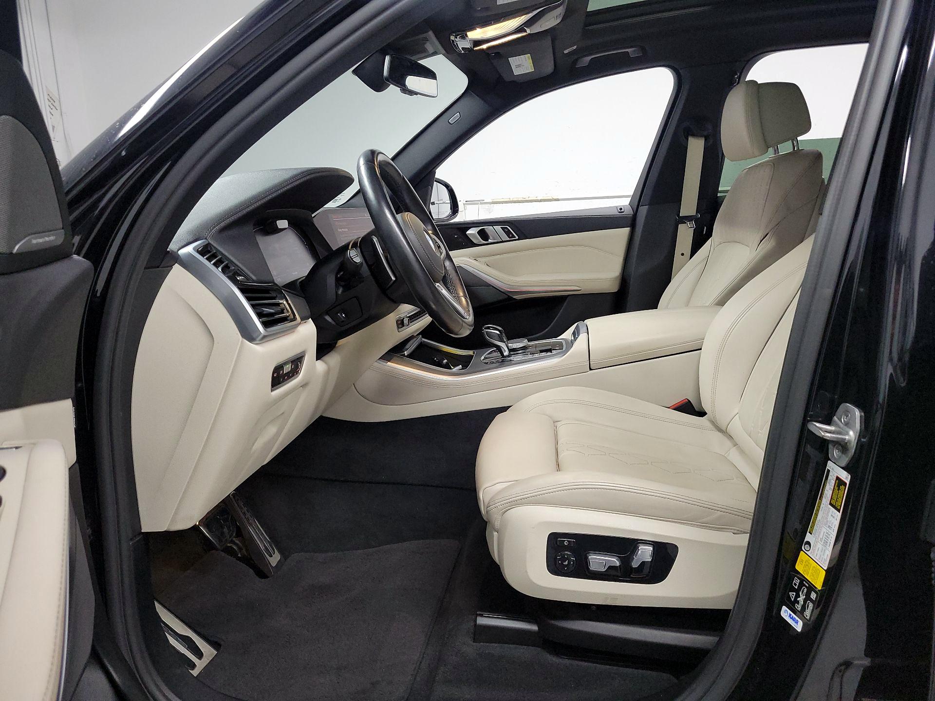 Thumbnail: 2021 BMW X5 - 11