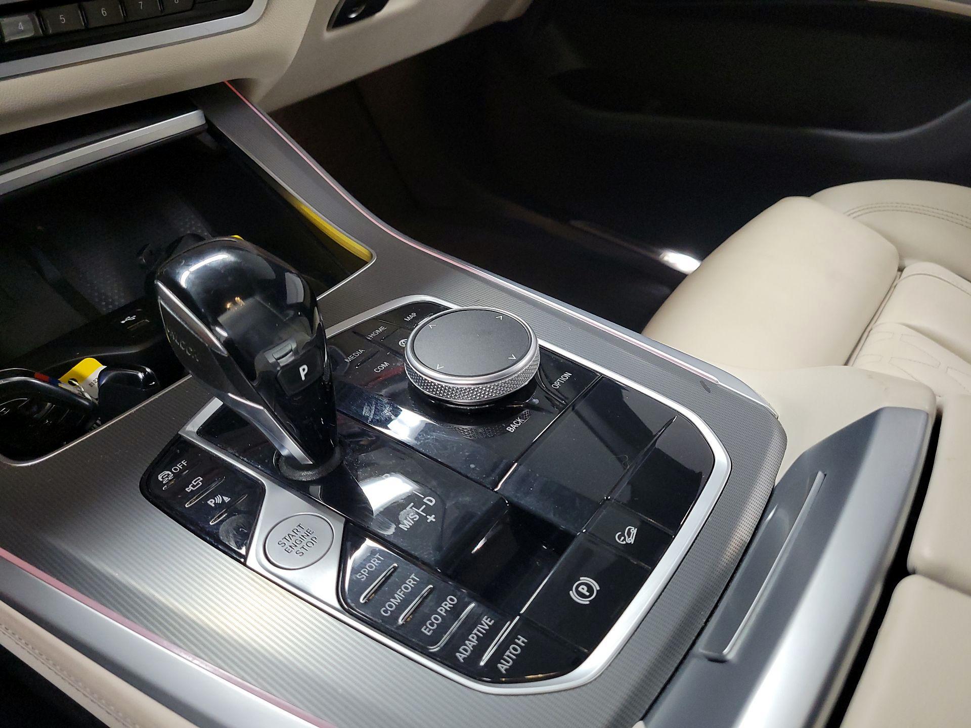Thumbnail: 2021 BMW X5 - 17