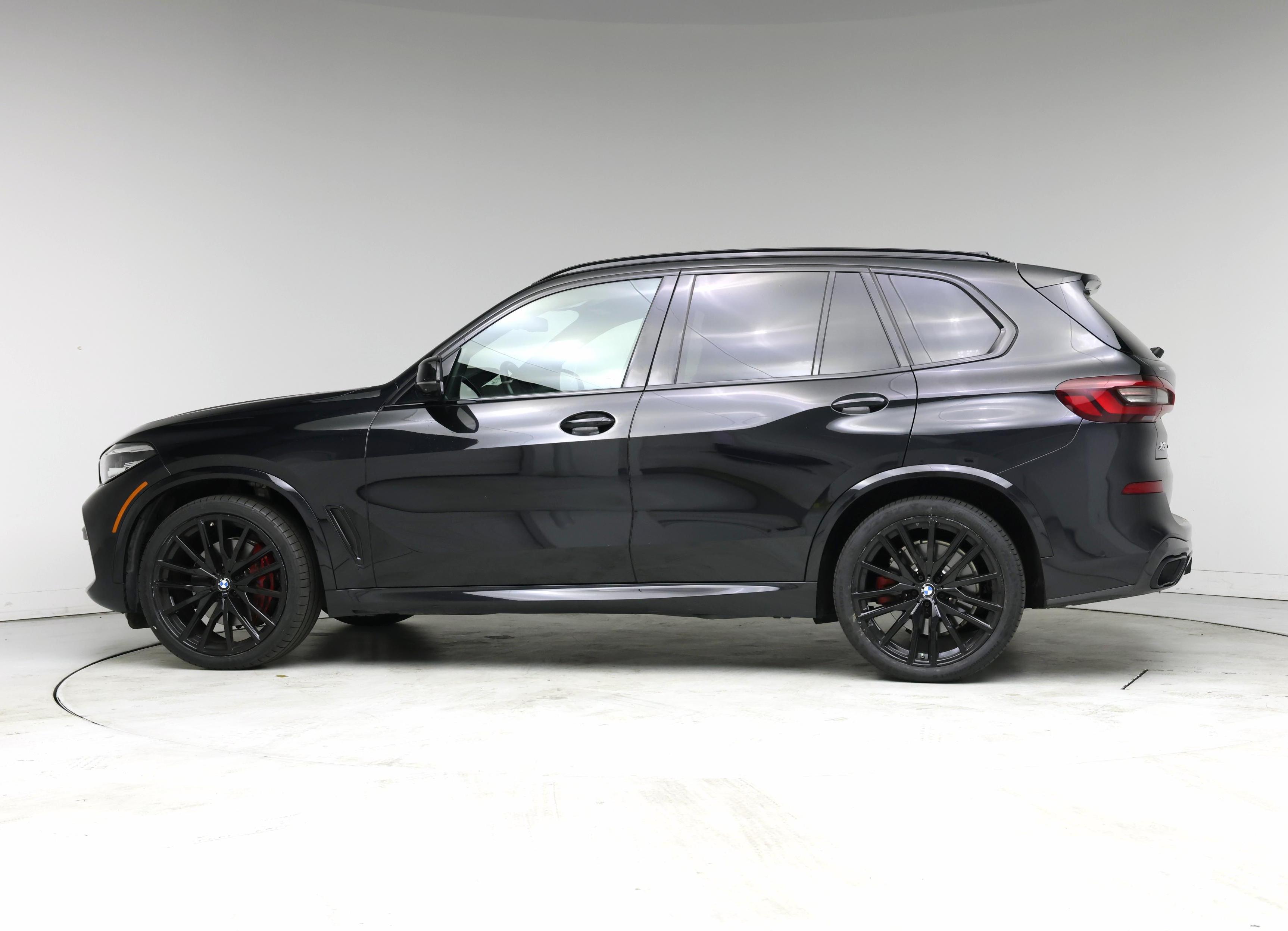 Thumbnail: 2021 BMW X5 - 3