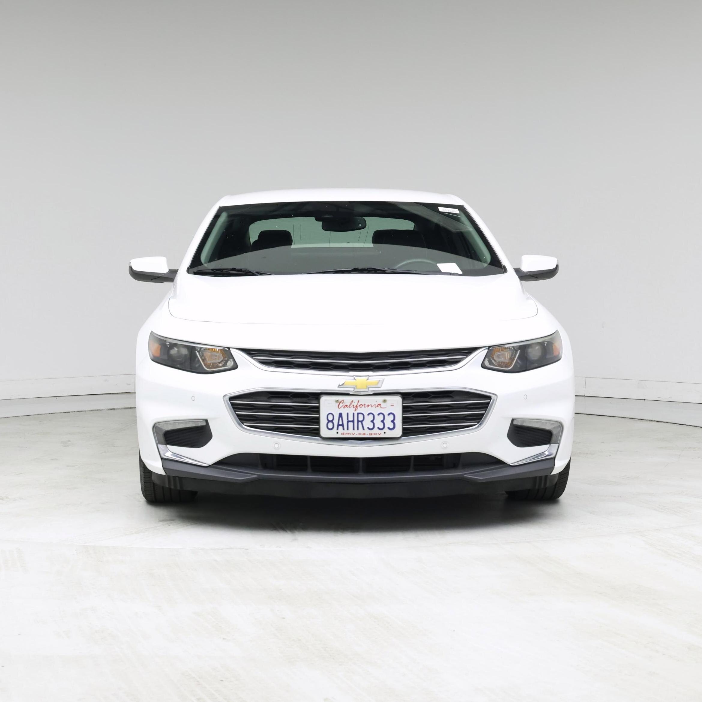 Thumbnail: 2017 Chevrolet Malibu - 5